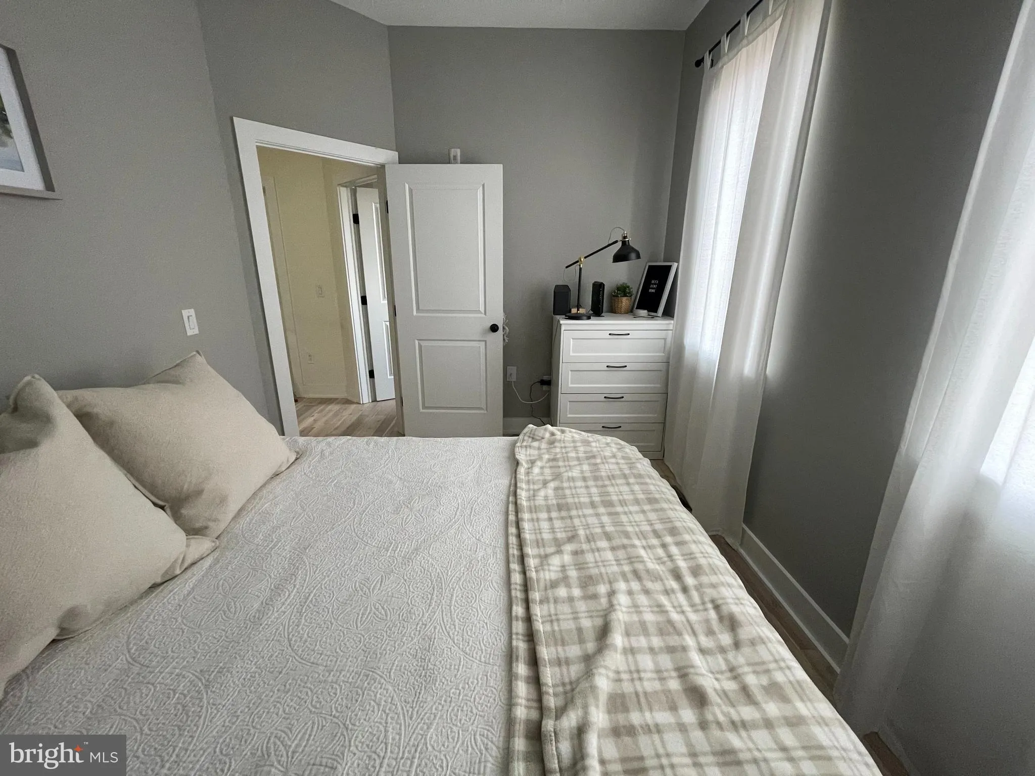 Philadelphia, Pennsylvania 19146, United States, 2 Bedrooms Bedrooms, ,3 BathroomsBathrooms,Residential,Active,128928