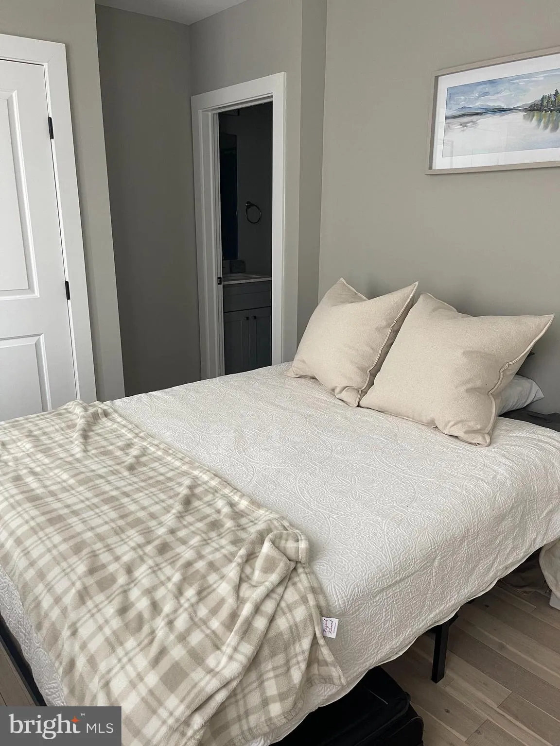 Philadelphia, Pennsylvania 19146, United States, 2 Bedrooms Bedrooms, ,3 BathroomsBathrooms,Residential,Active,128928