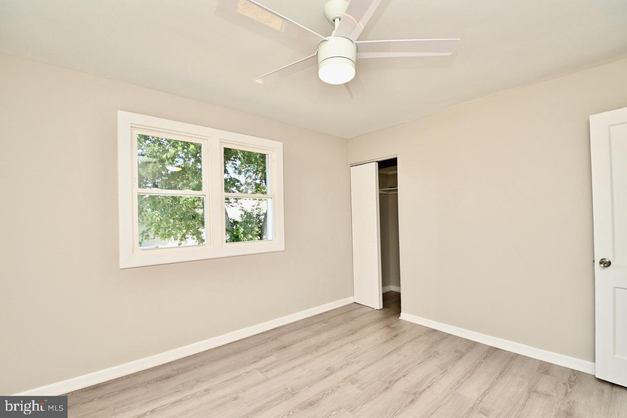 IVERSON SQUARE CONDOMINIUM - Residential Lease