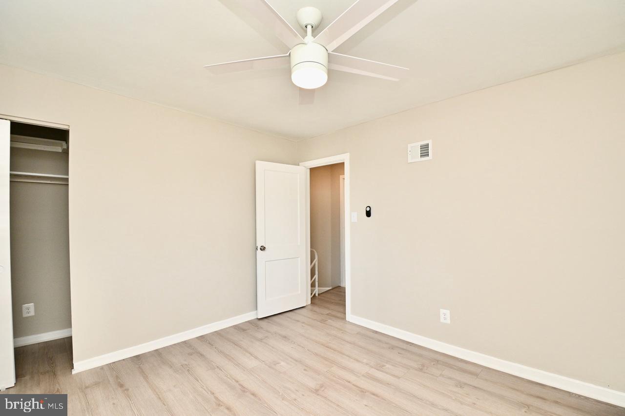 IVERSON SQUARE CONDOMINIUM - Residential Lease