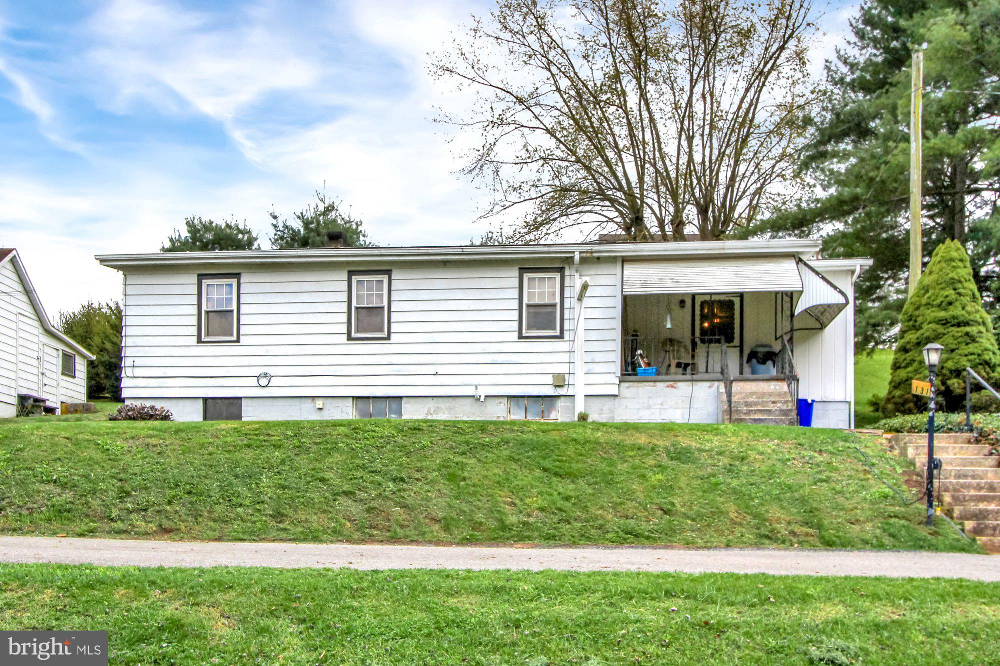 Must see! Come take a look at this 2 bed 1 bath home located in Southern York Schools. Home boasts new furnace, new a/c, newly renovated bathroom, several outbuildings and more! Don't miss out on this one! Call today to schedule a showing. Ask about possible $0 money down financing.