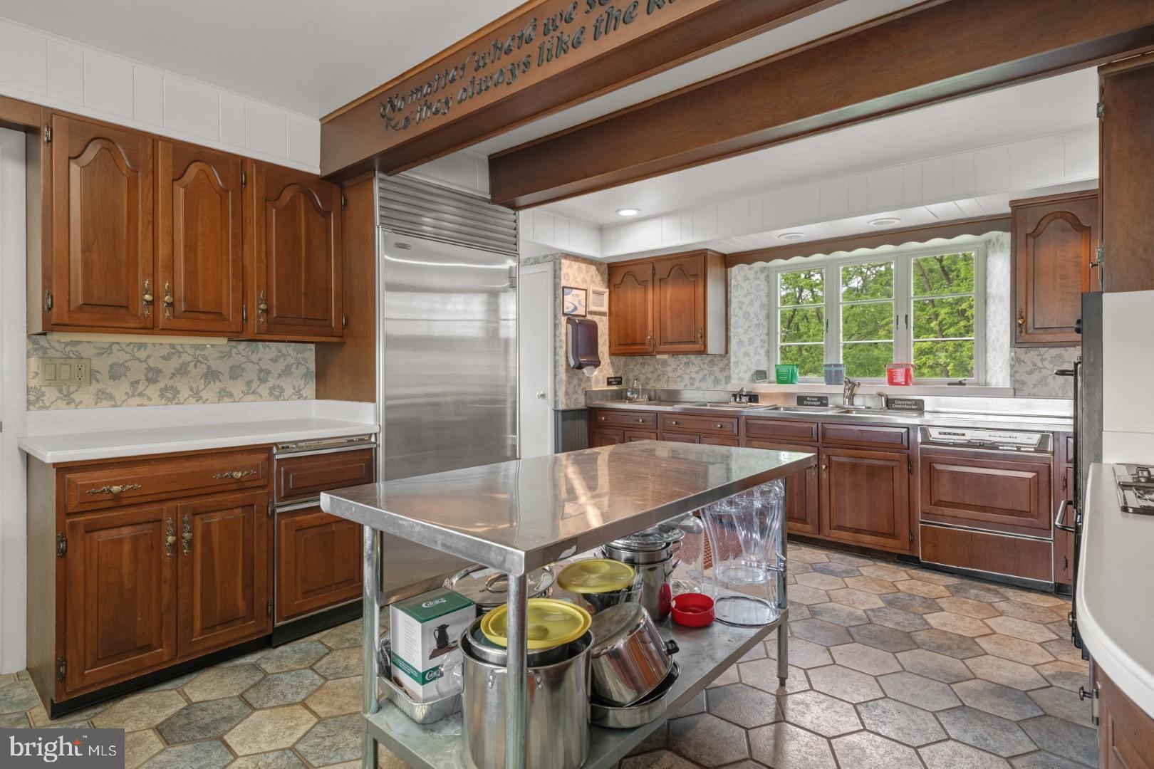 NONE AVAILABLE - Commercial Sale