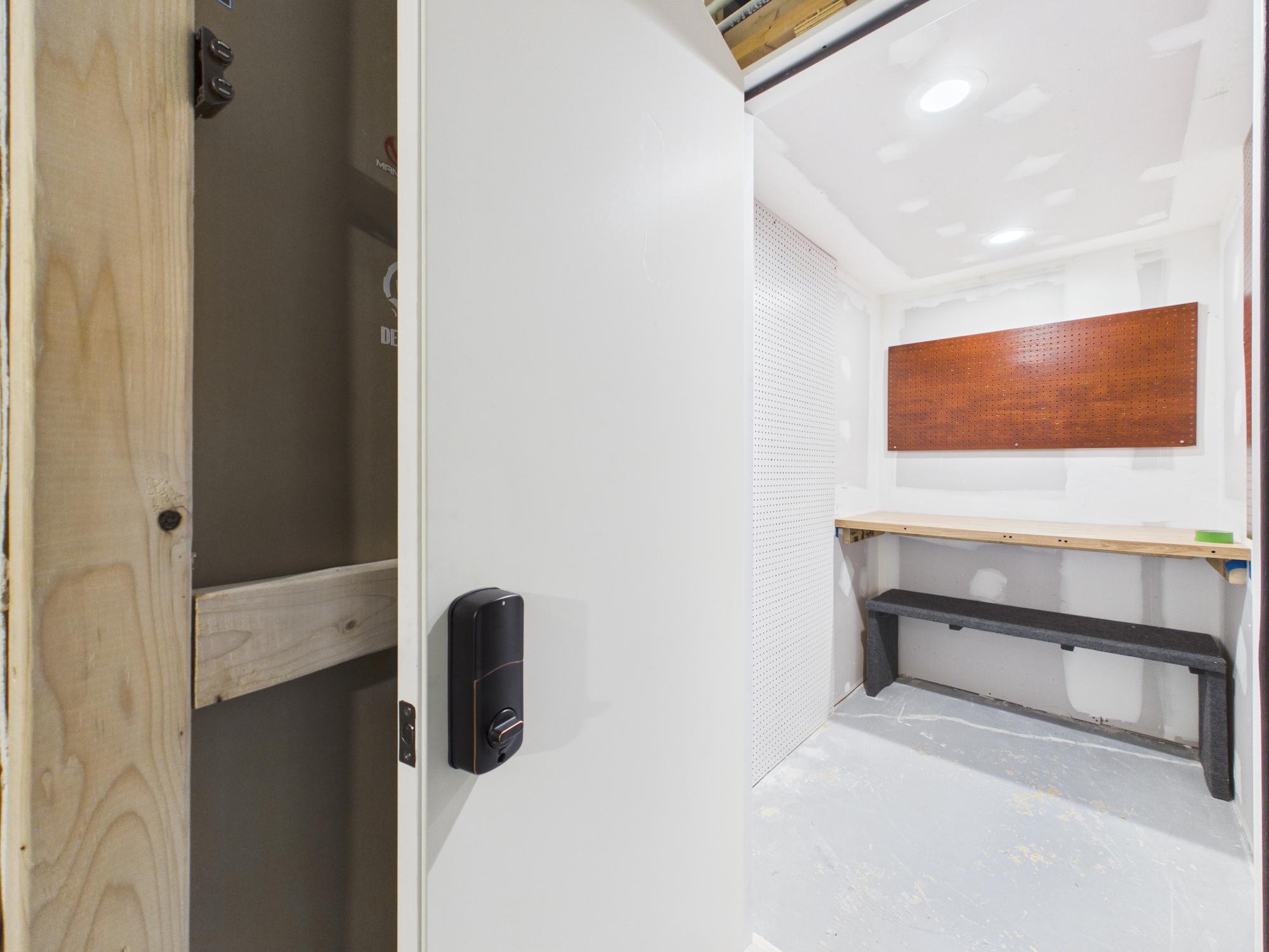 RIVER BEND - Residential