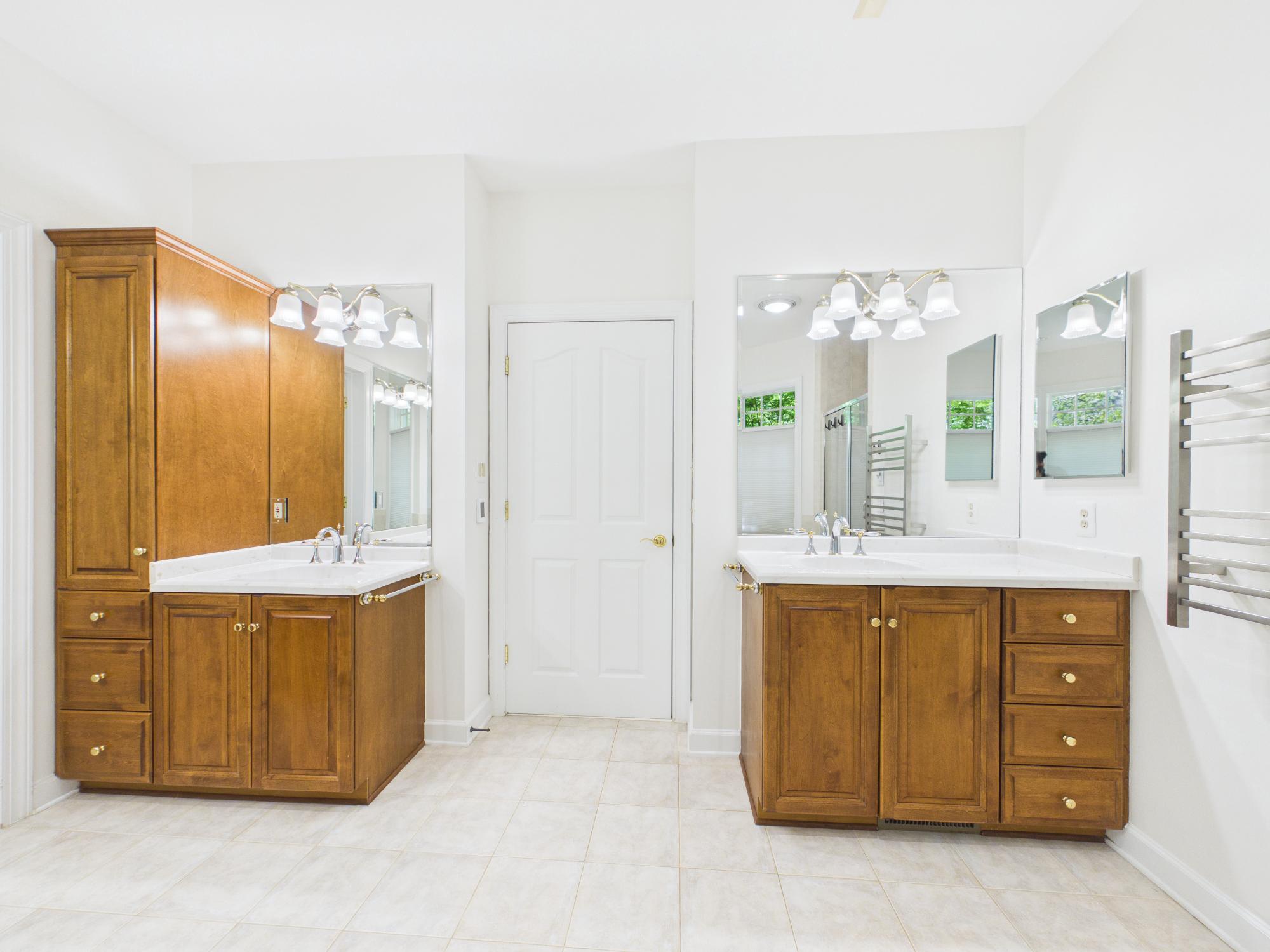 RIVER BEND - Residential