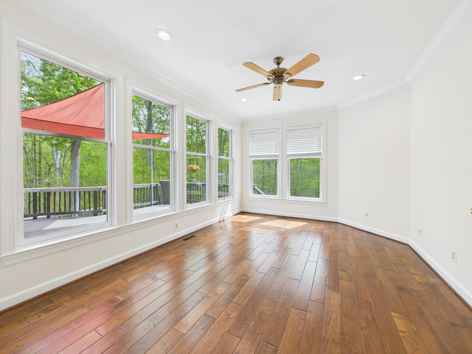 RIVER BEND - Residential