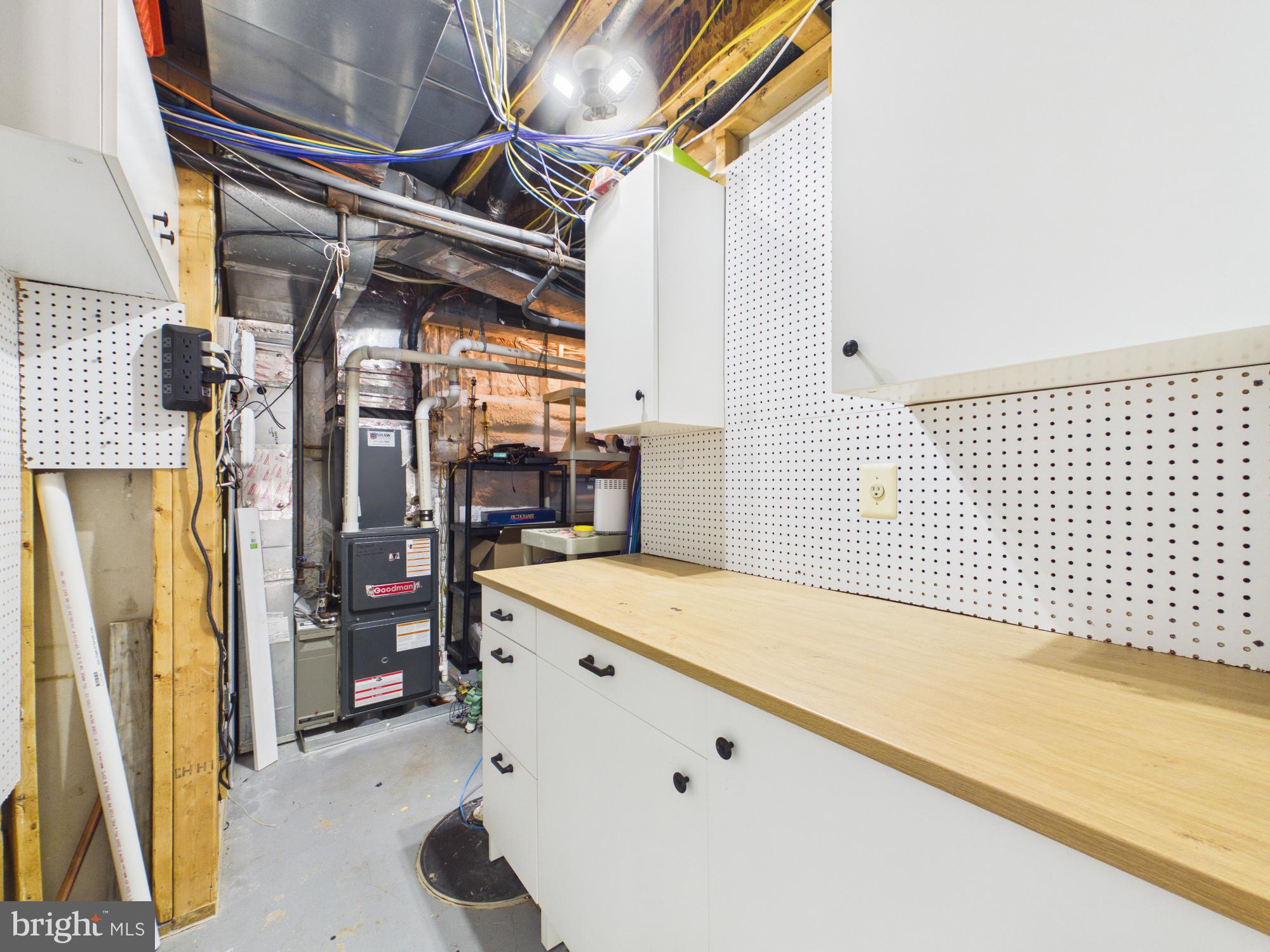 RIVER BEND - Residential