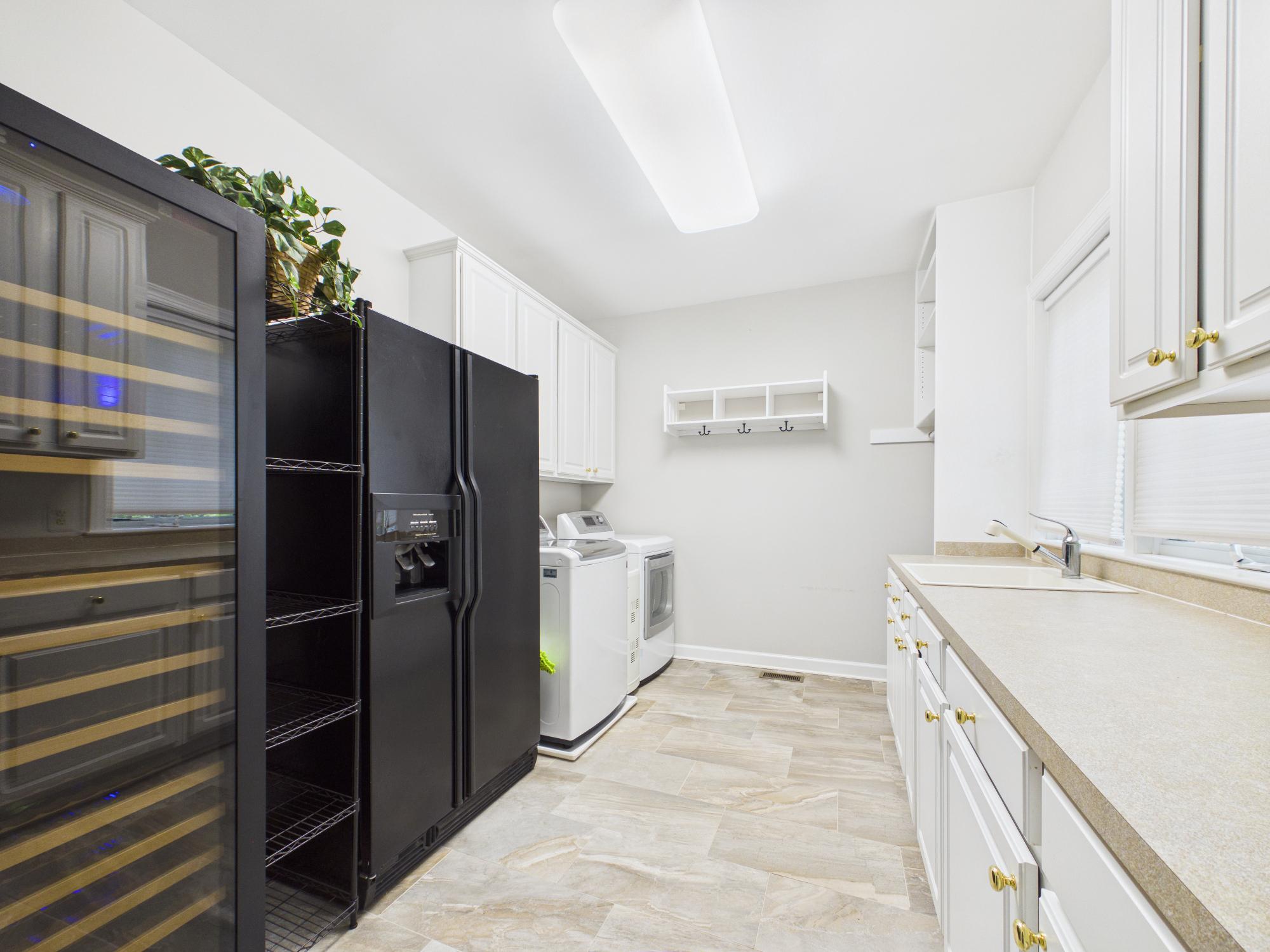 RIVER BEND - Residential