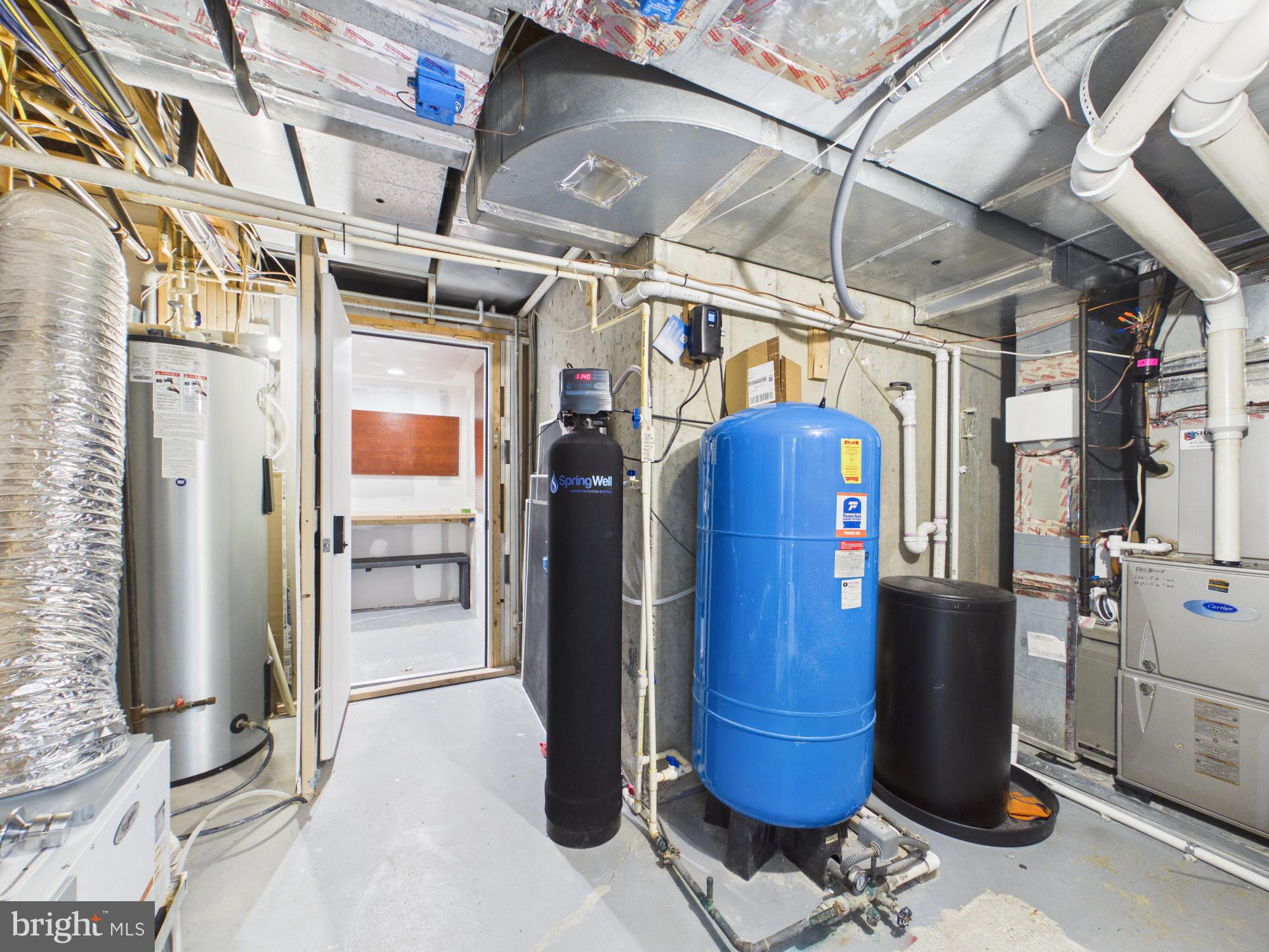 RIVER BEND - Residential