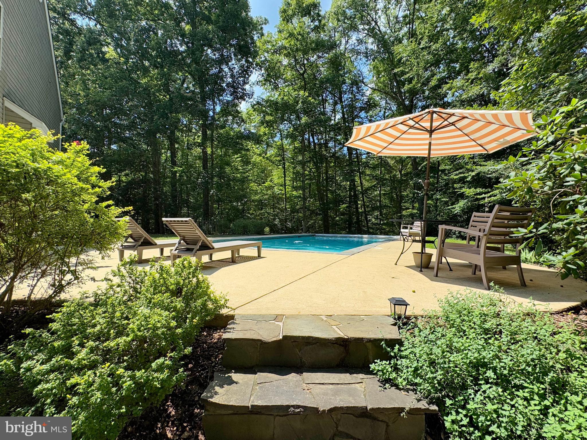 12125 BUNKYS PLACE