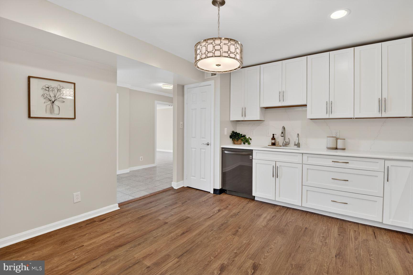 OLD GEORGETOWN VILL CODM - Residential