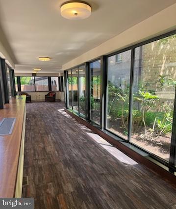 11420 STRAND DRIVE R-406