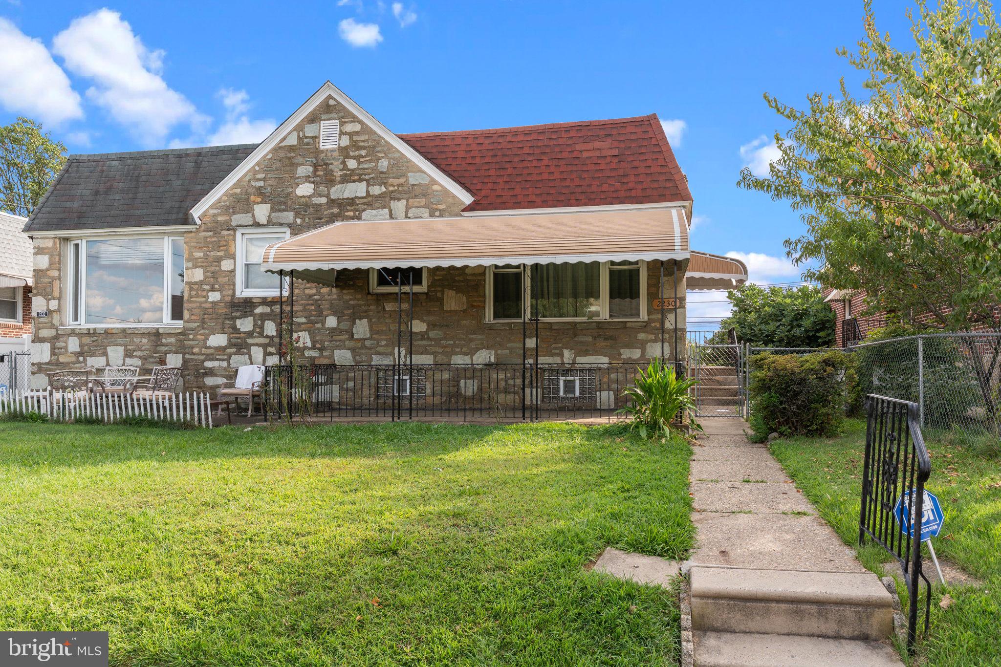Rhawnhurst stone ranch home in market.Move-in-ready with modern updates.The brand new kitchen and well maintained systems reduce the need for immediate renovations.Flexible layout interior and exterior.Convenience is the main attraction for this location.public transport is available!!
