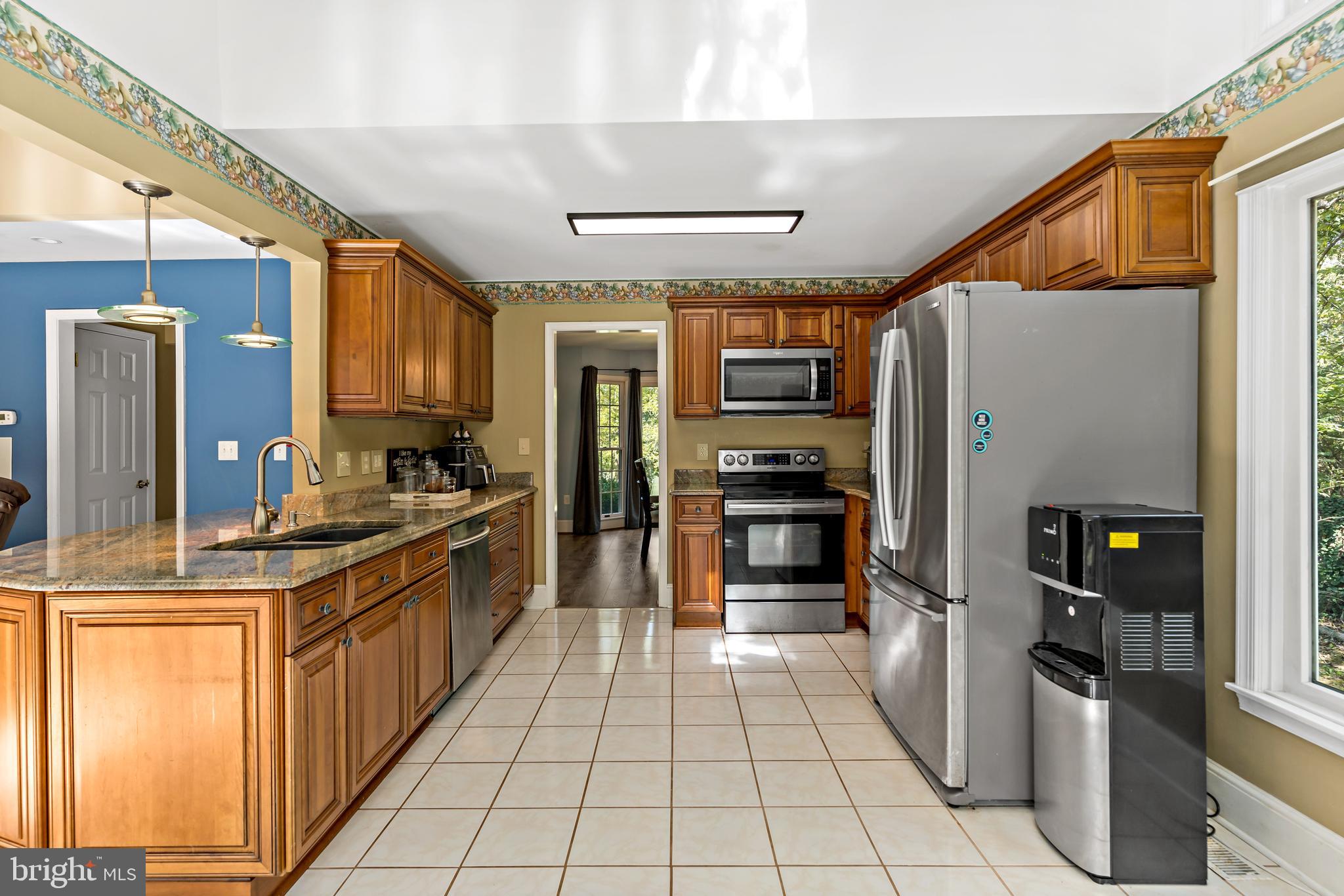 WOODBRIER MANOR - Residential