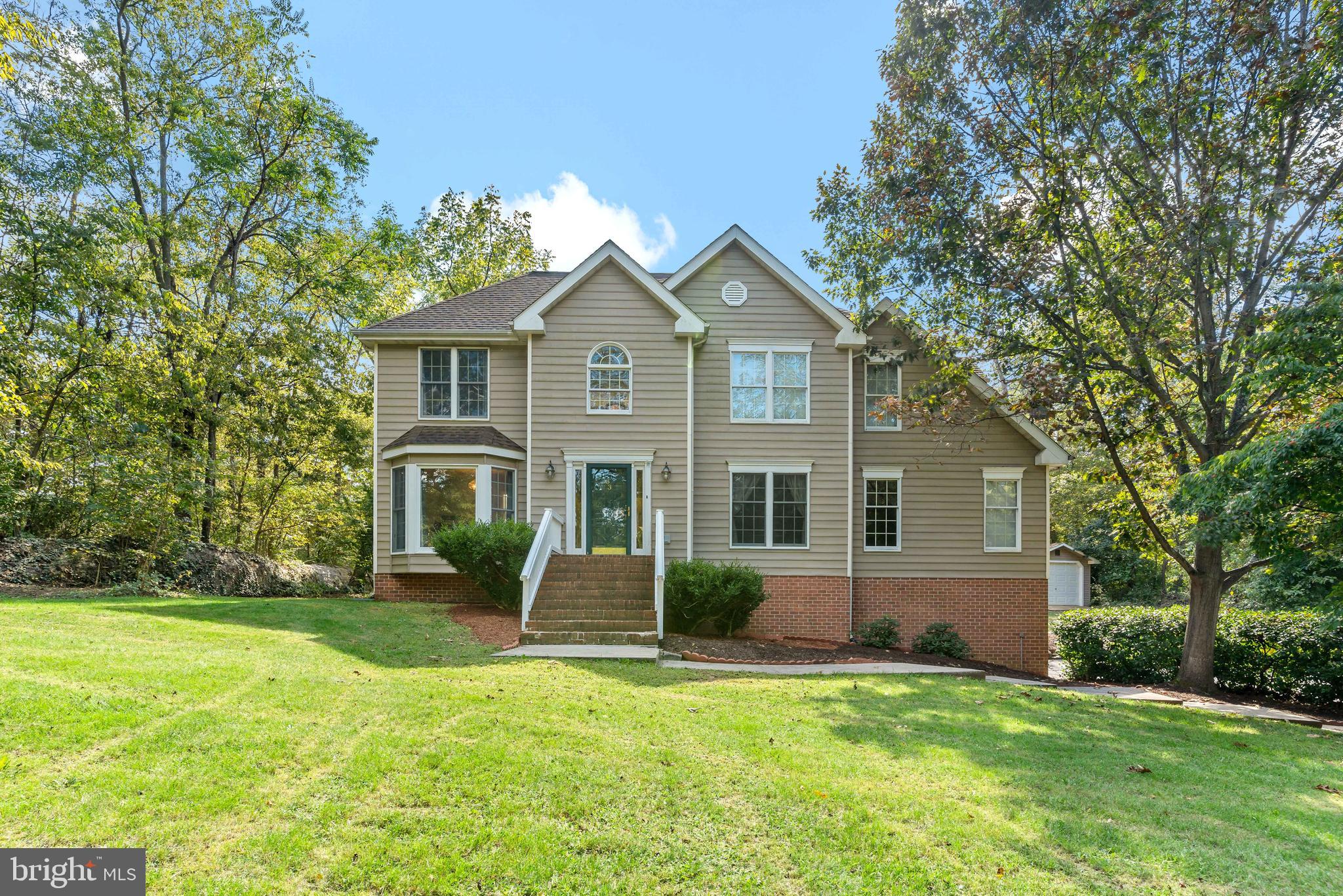 WOODBRIER MANOR - Residential