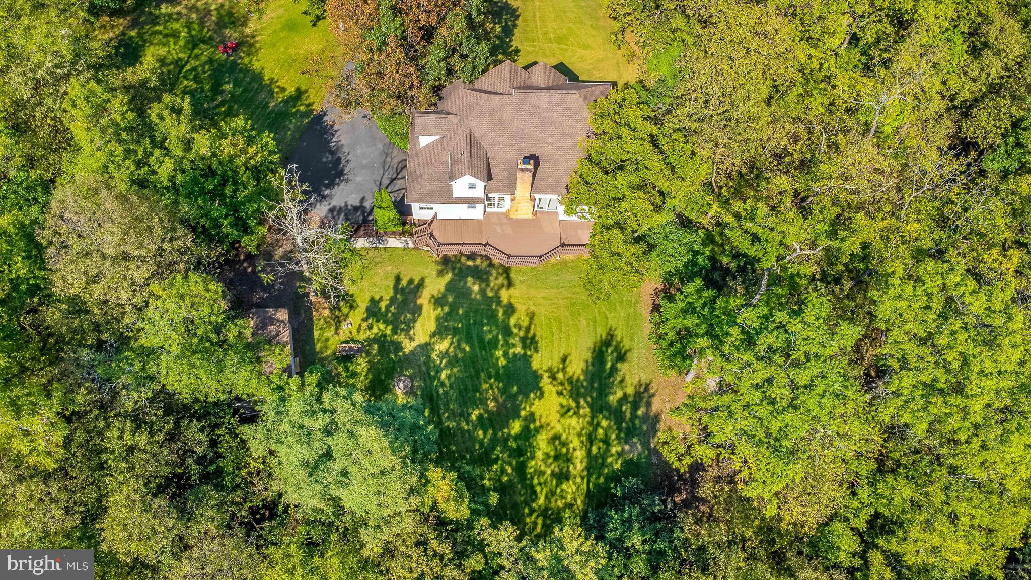 WOODBRIER MANOR - Residential