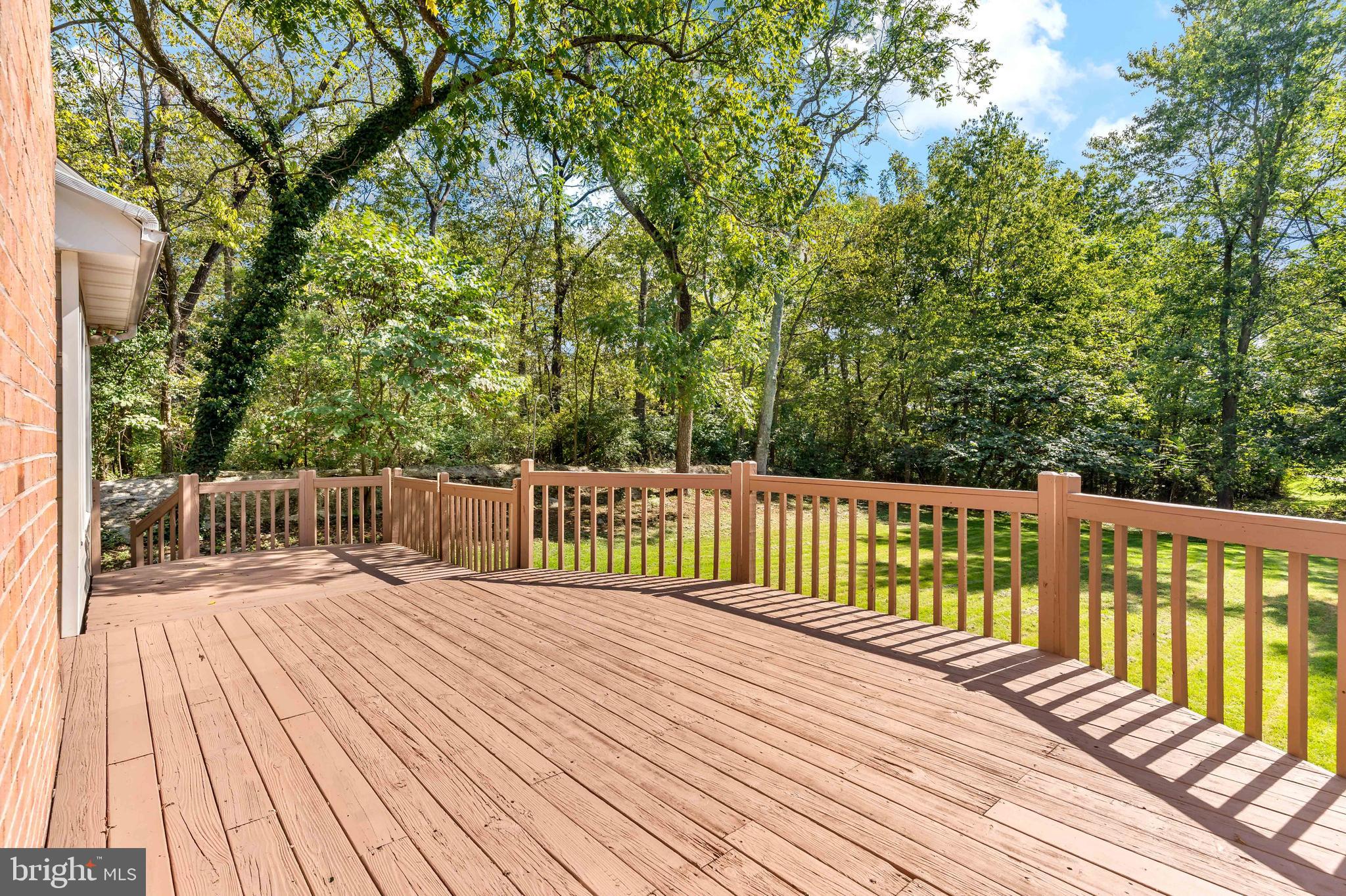 WOODBRIER MANOR - Residential