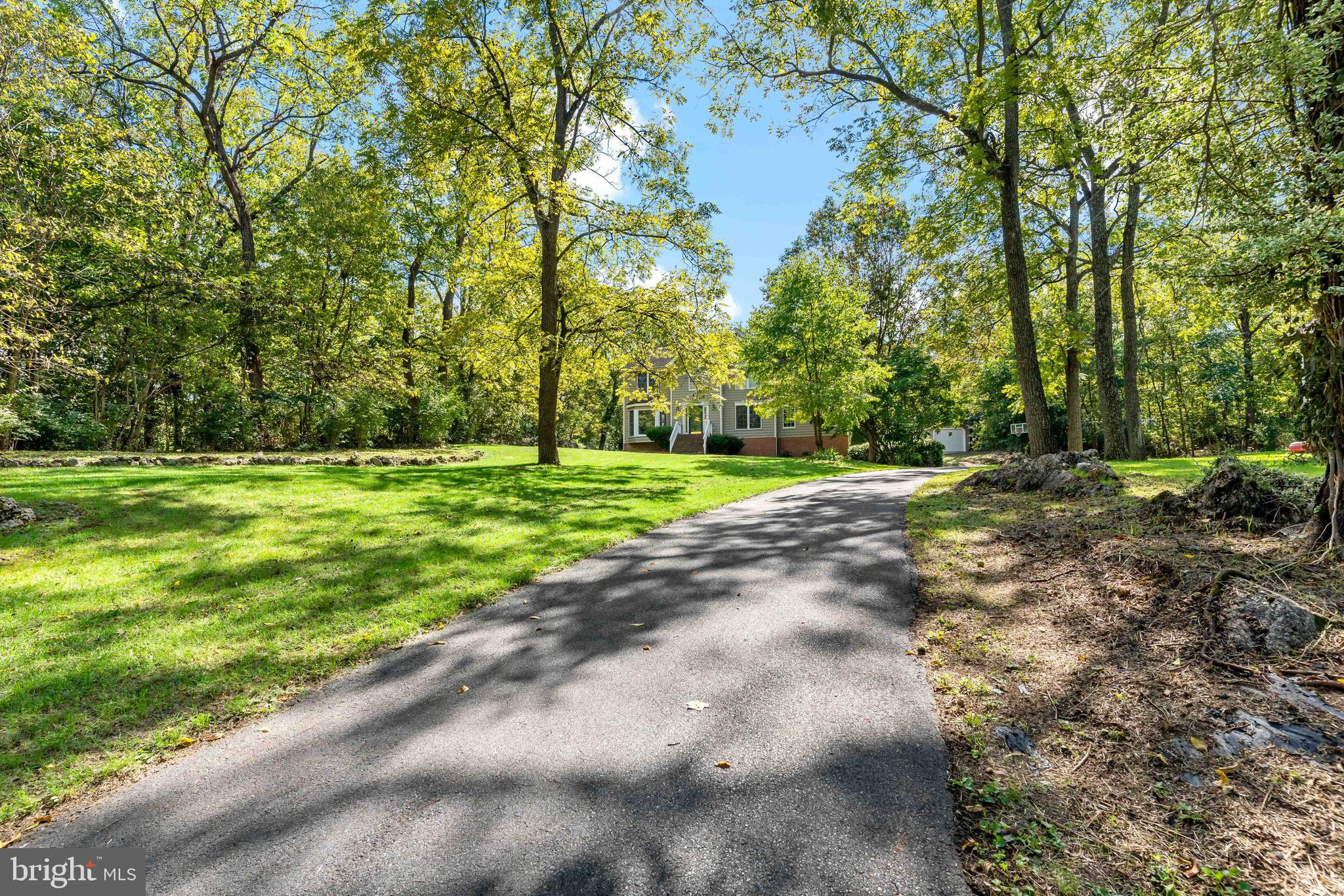 WOODBRIER MANOR - Residential