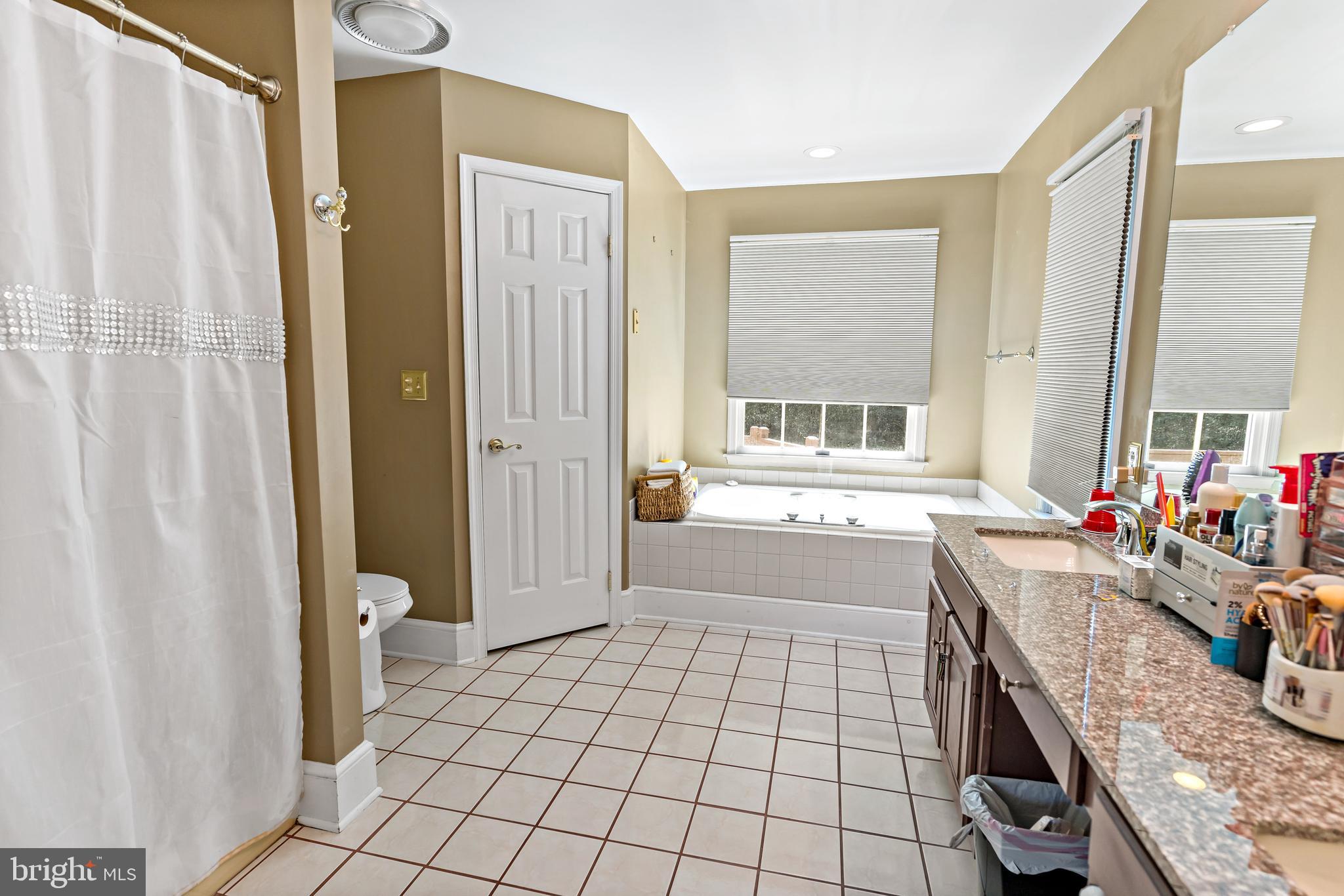 WOODBRIER MANOR - Residential