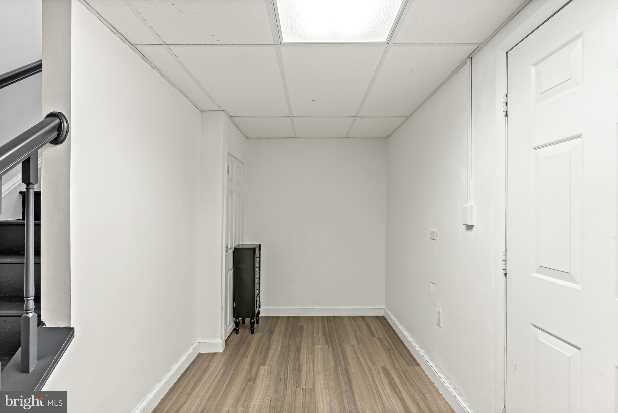 WOODBRIER MANOR - Residential