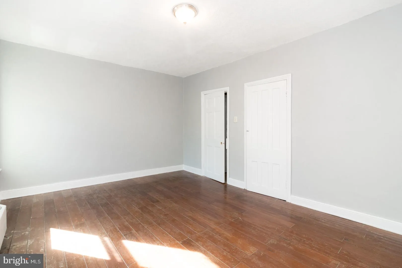 Trenton, New Jersey 08609, United States, 5 Bedrooms Bedrooms, ,Residential,Coming Soon,242992