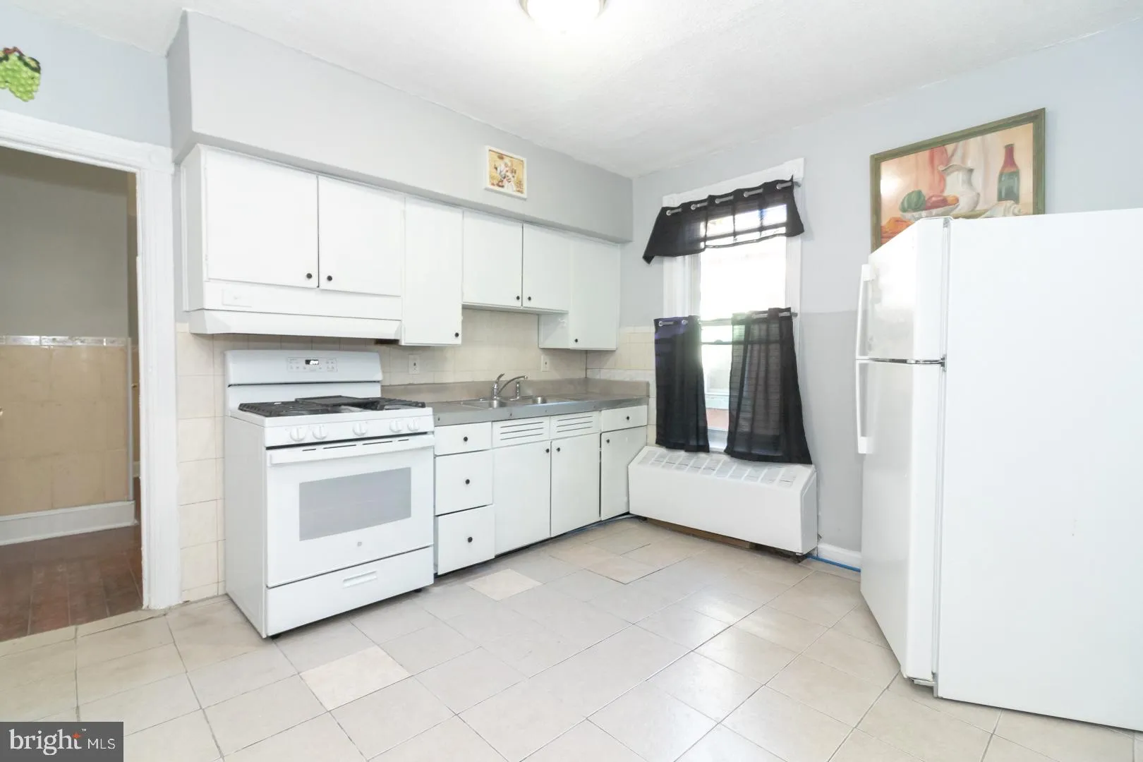 Trenton, New Jersey 08609, United States, 5 Bedrooms Bedrooms, ,Residential,Coming Soon,242992