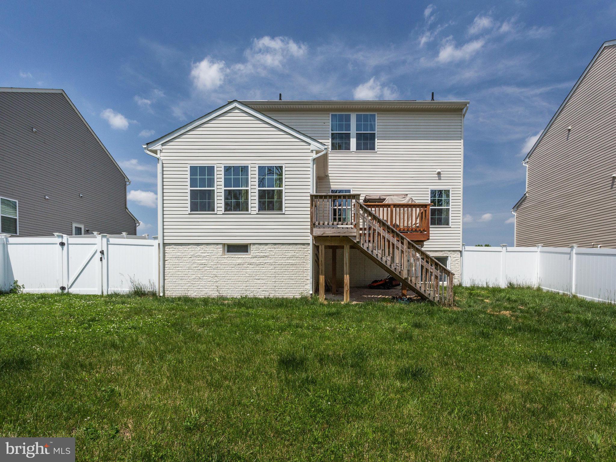 GREENFIELD - Residential