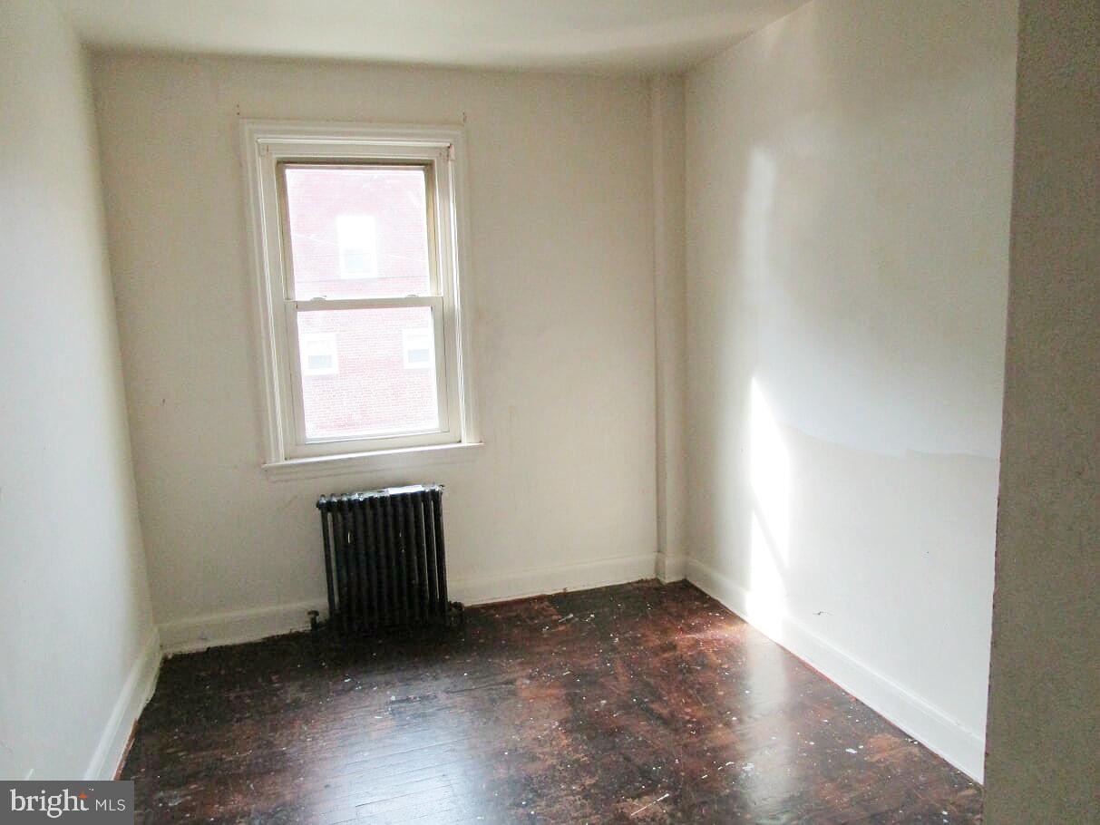 WINSTON GOVANS - Residential