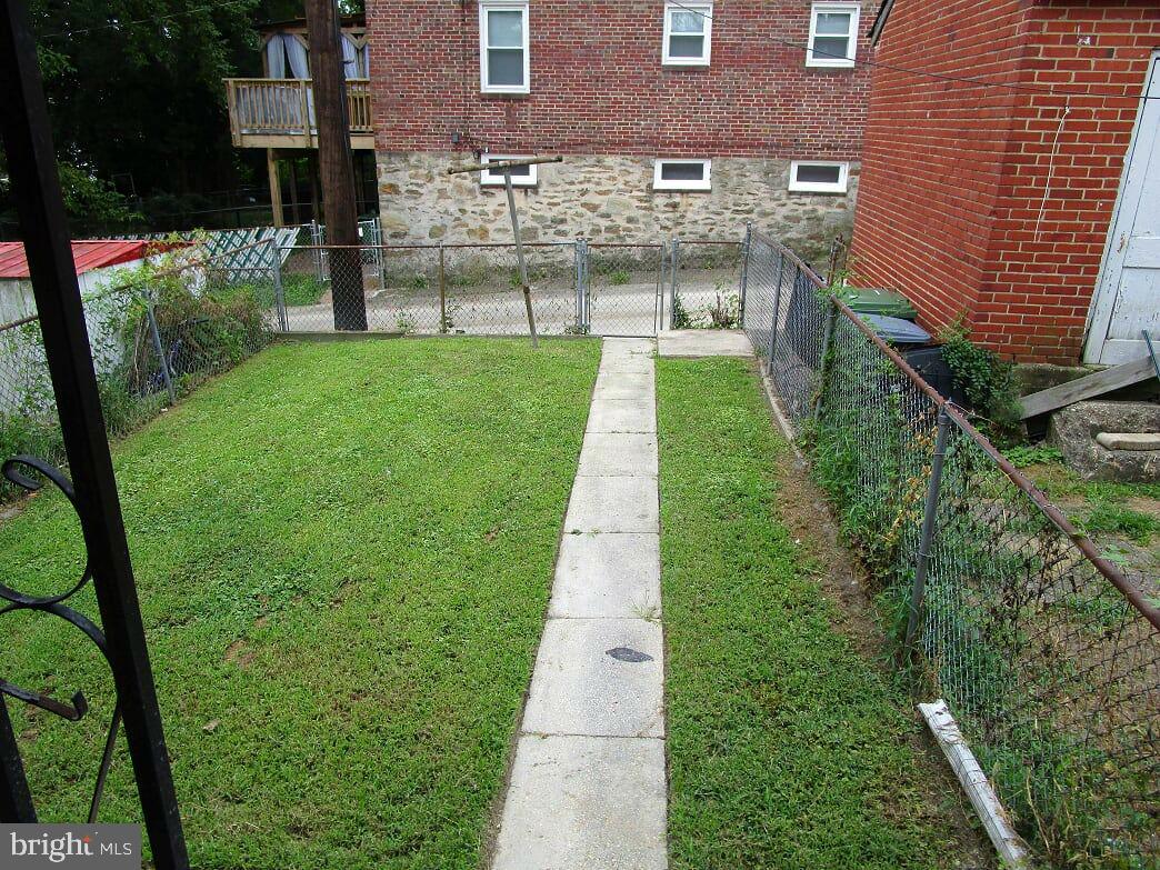 WINSTON GOVANS - Residential