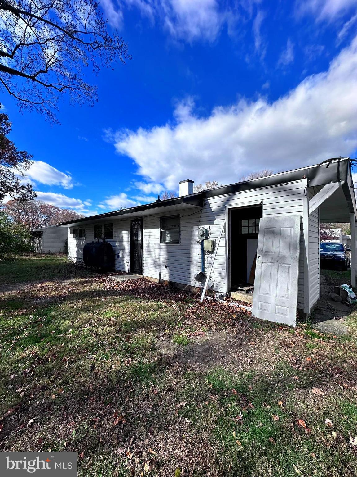 238 S GOVERNORS BOULEVARD