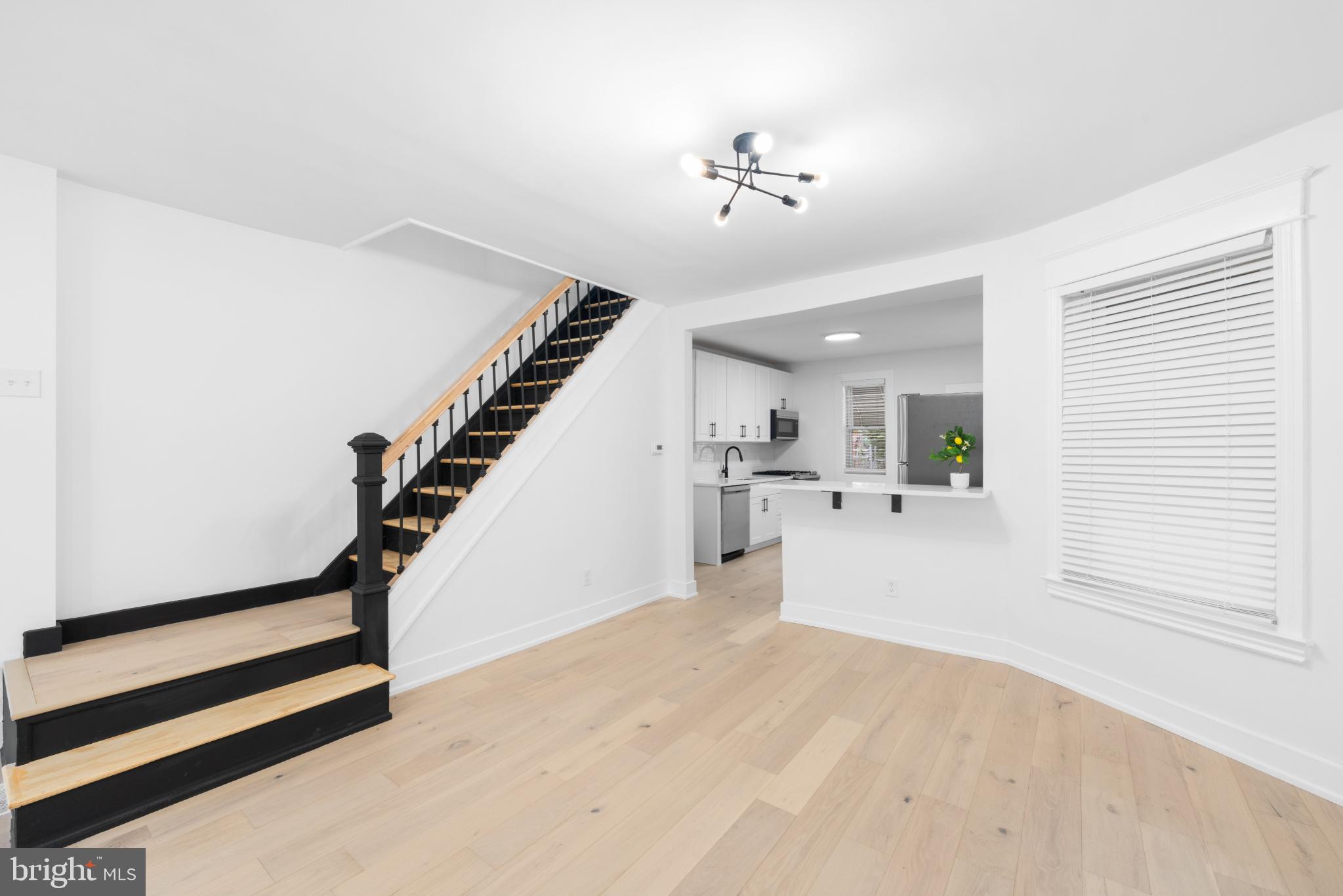 PORT RICHMOND - Residential