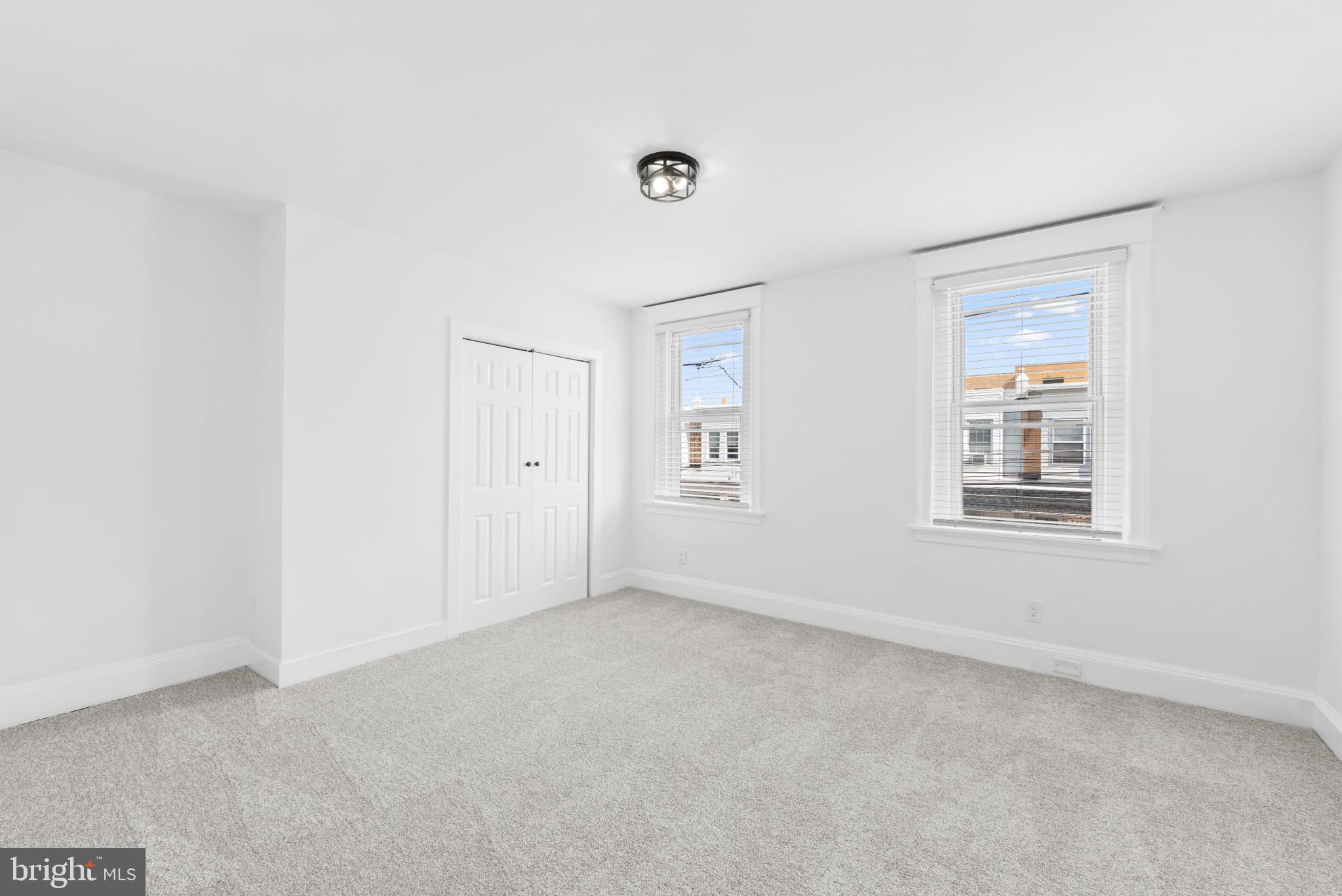 PORT RICHMOND - Residential