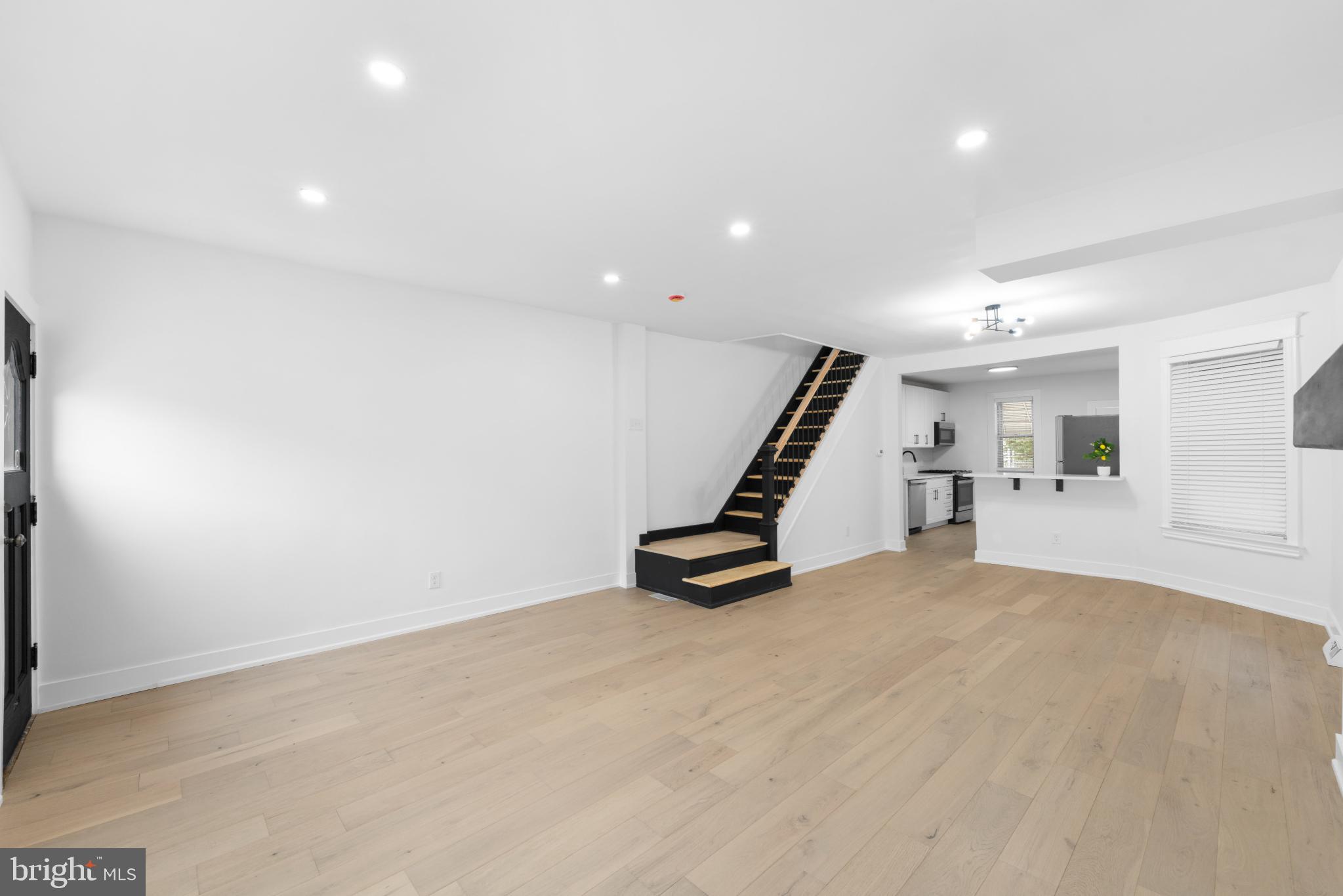 PORT RICHMOND - Residential