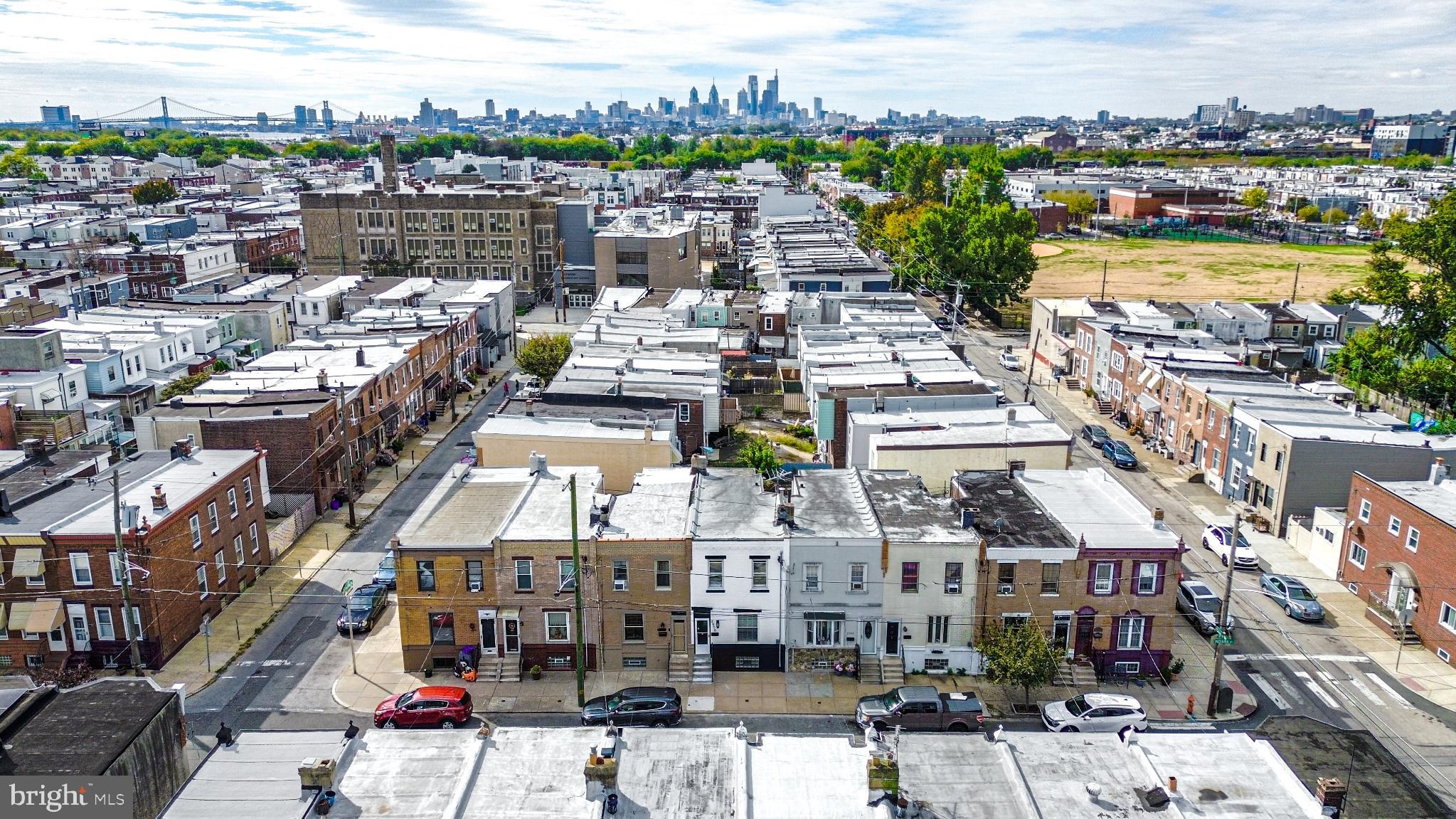 PORT RICHMOND - Residential