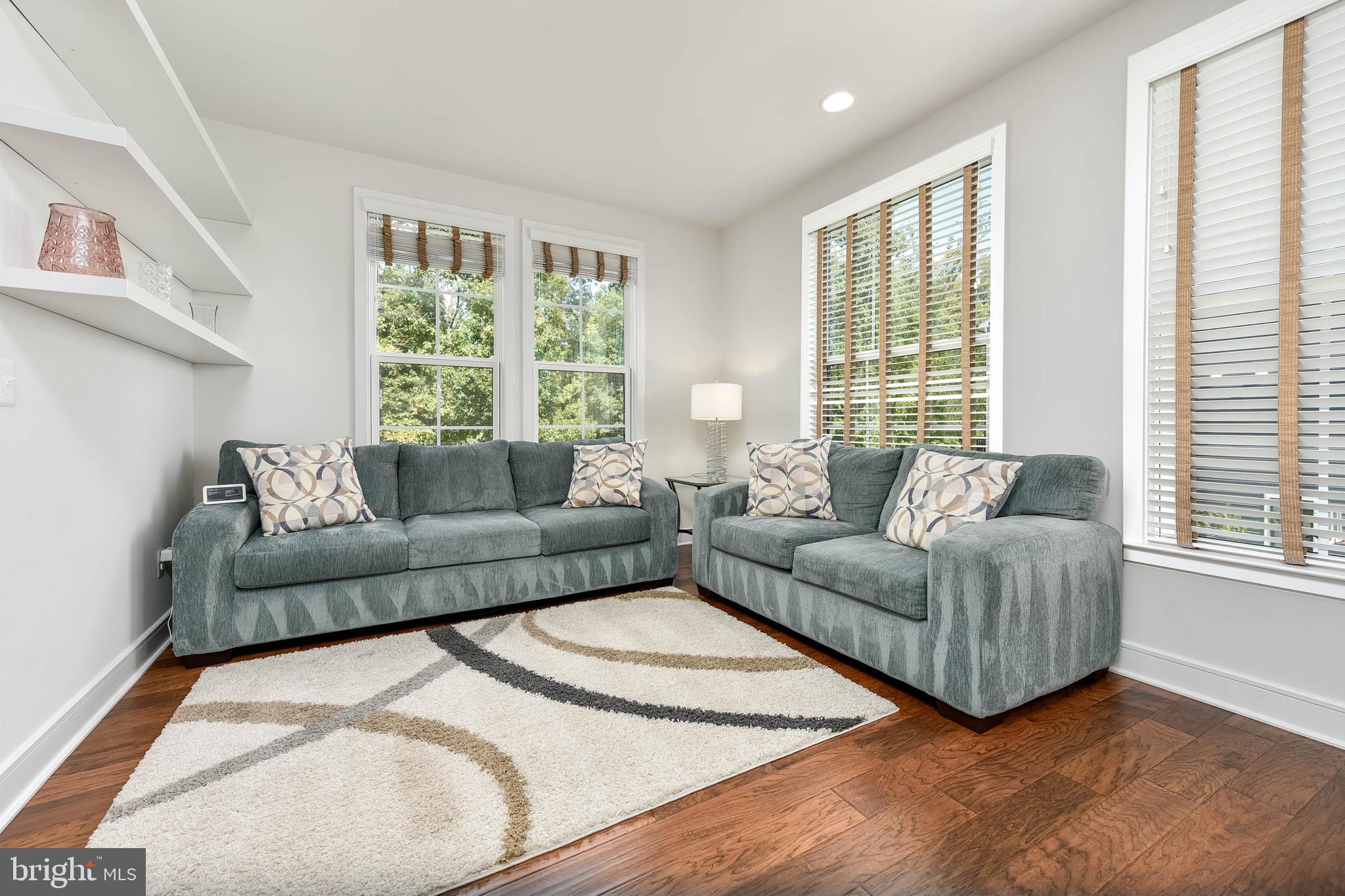 PROSPERITY PLAINS - Residential Lease