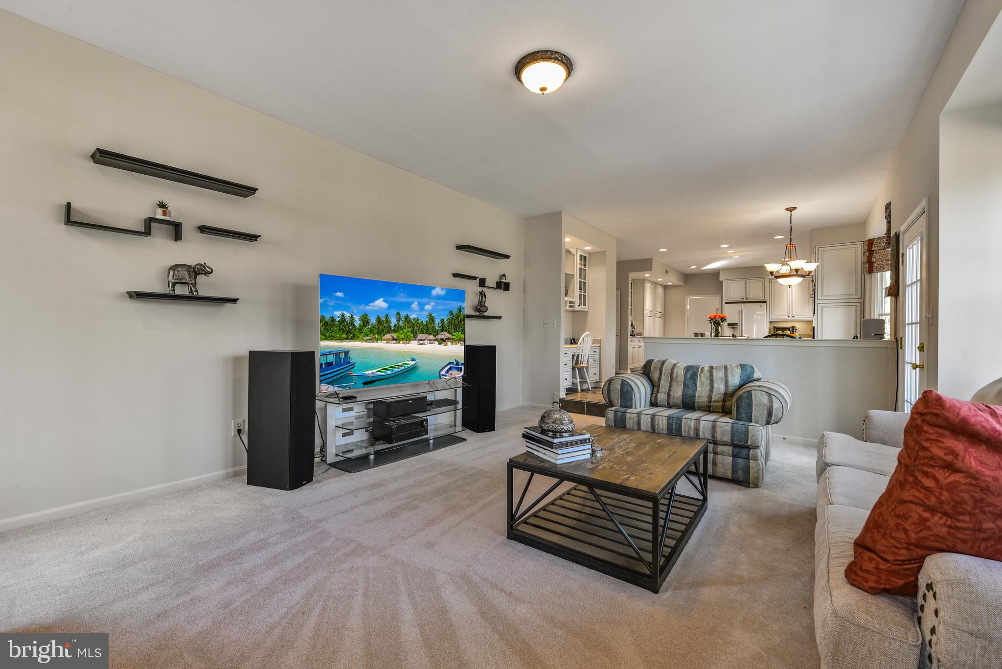 POTOMAC LAKES - Residential