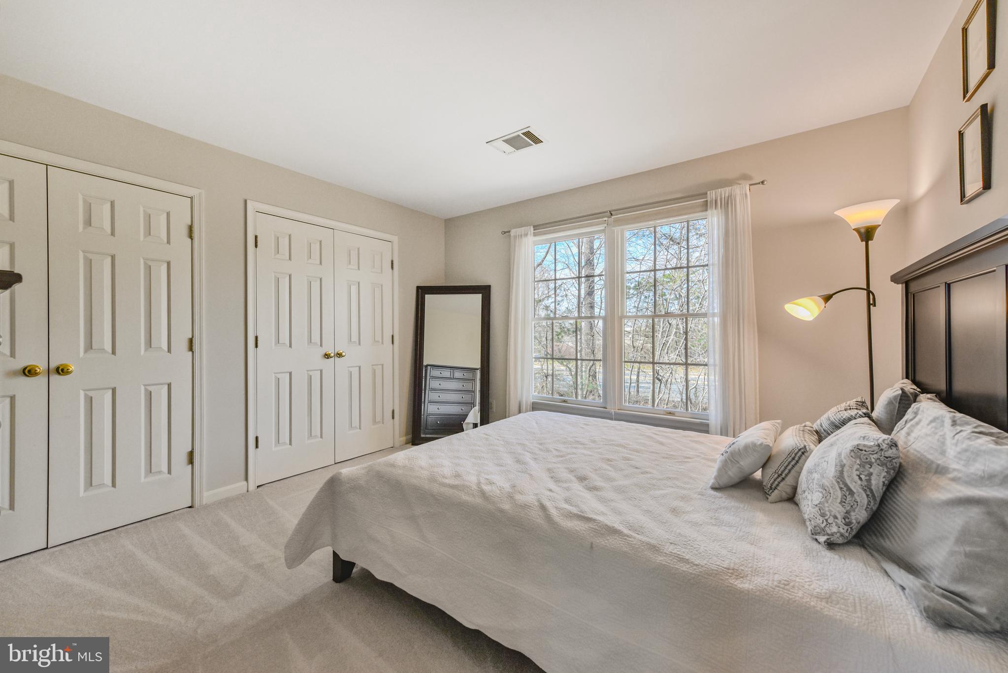 POTOMAC LAKES - Residential