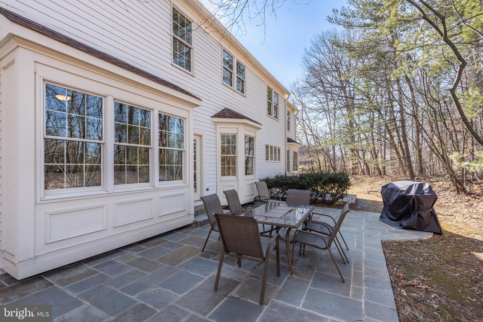 POTOMAC LAKES - Residential