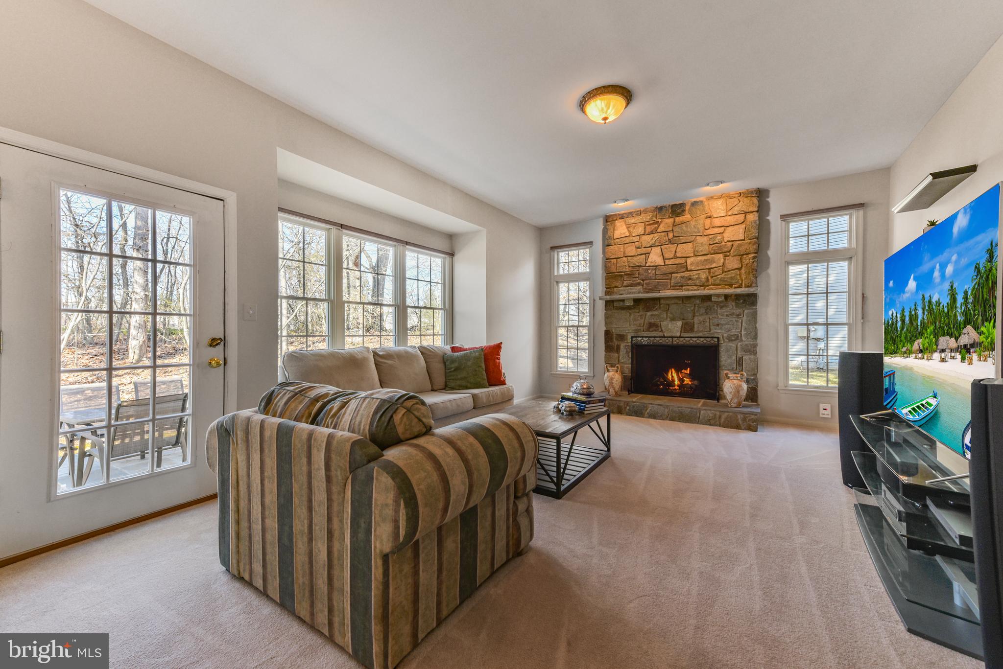 POTOMAC LAKES - Residential