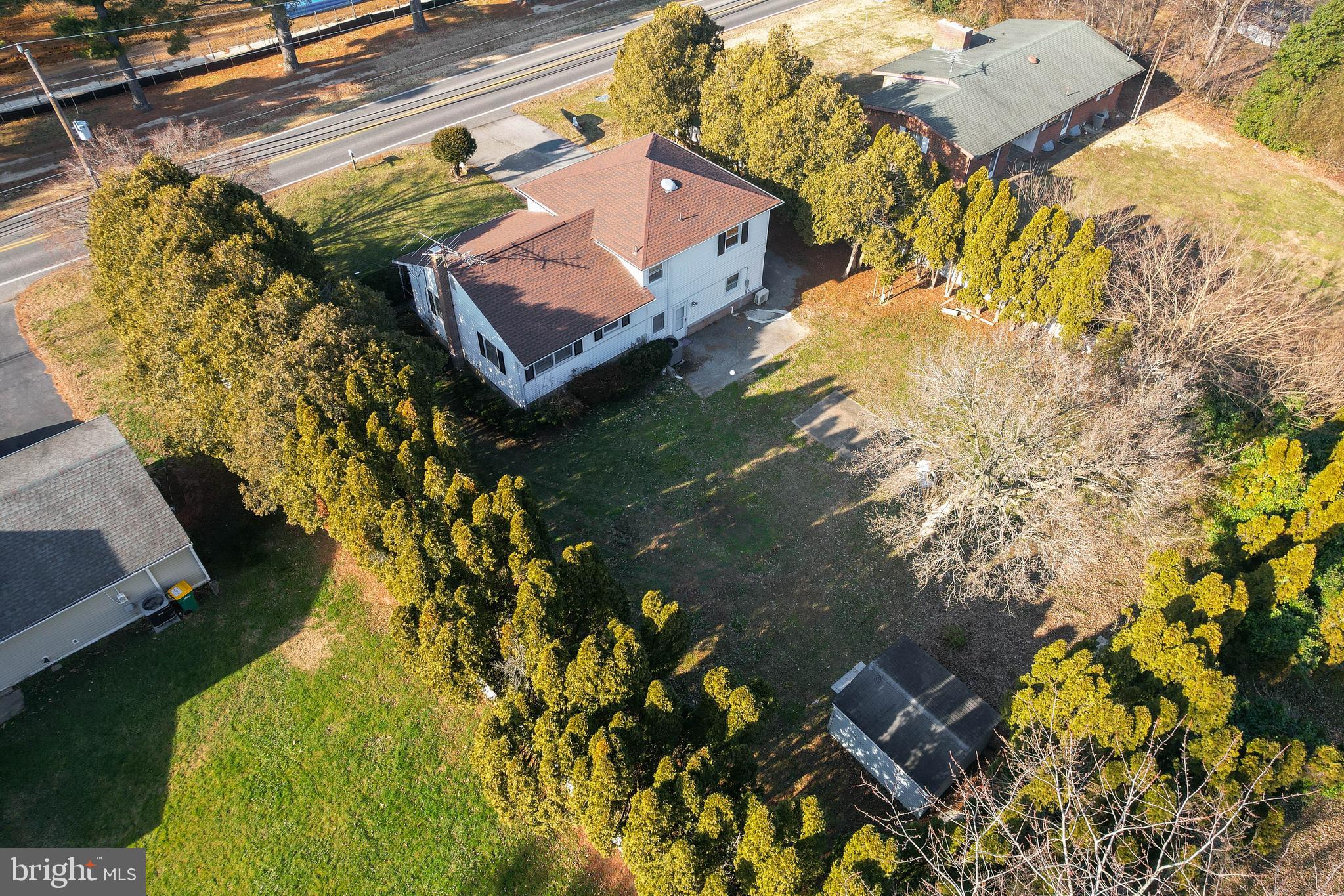 SUNNYSIDE ACRES - Residential