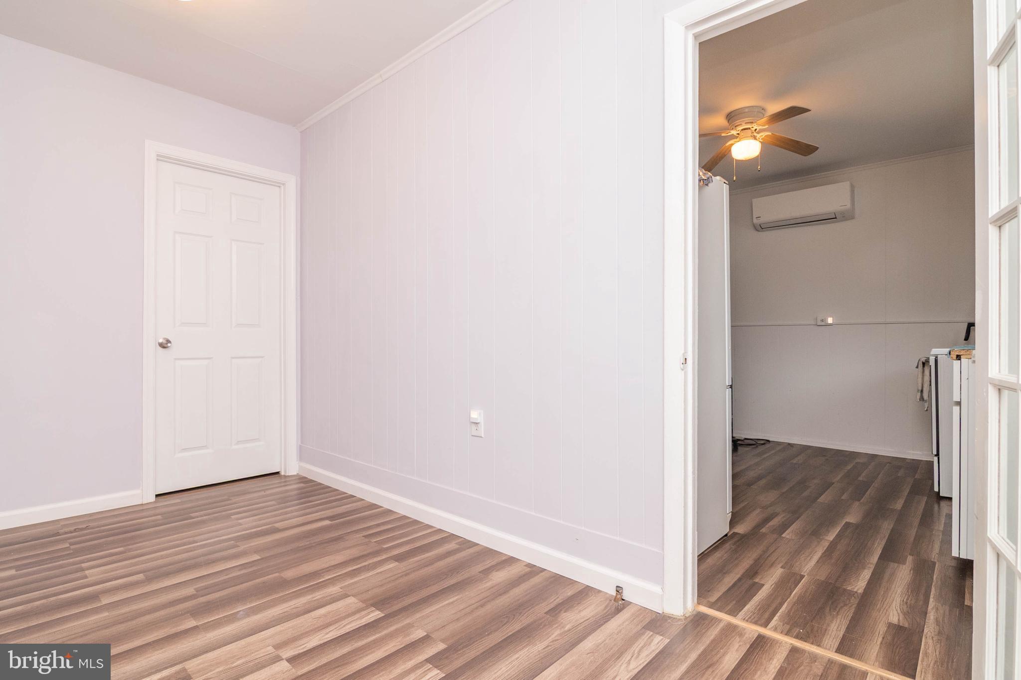 SUNNYSIDE ACRES - Residential