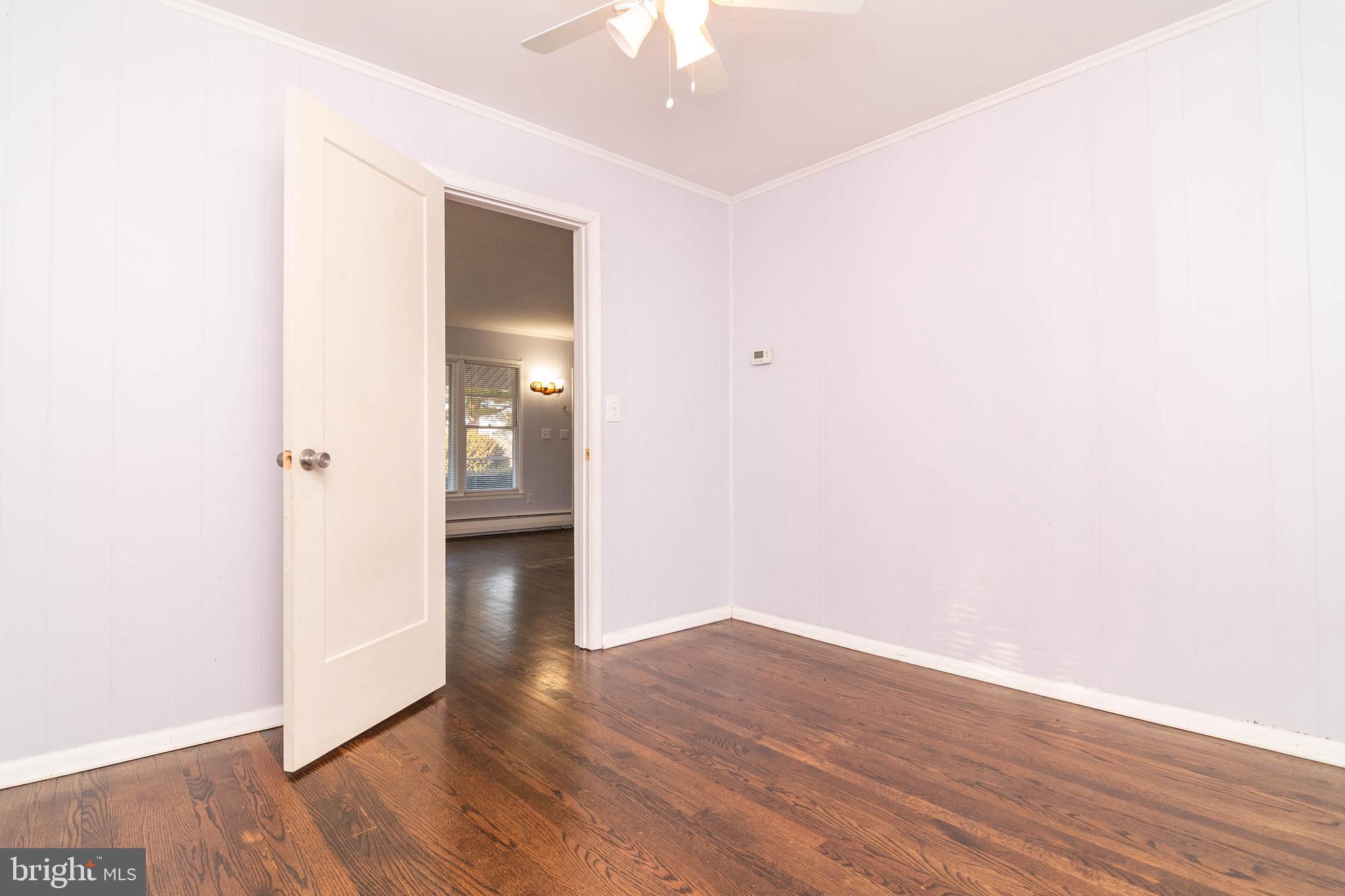 SUNNYSIDE ACRES - Residential