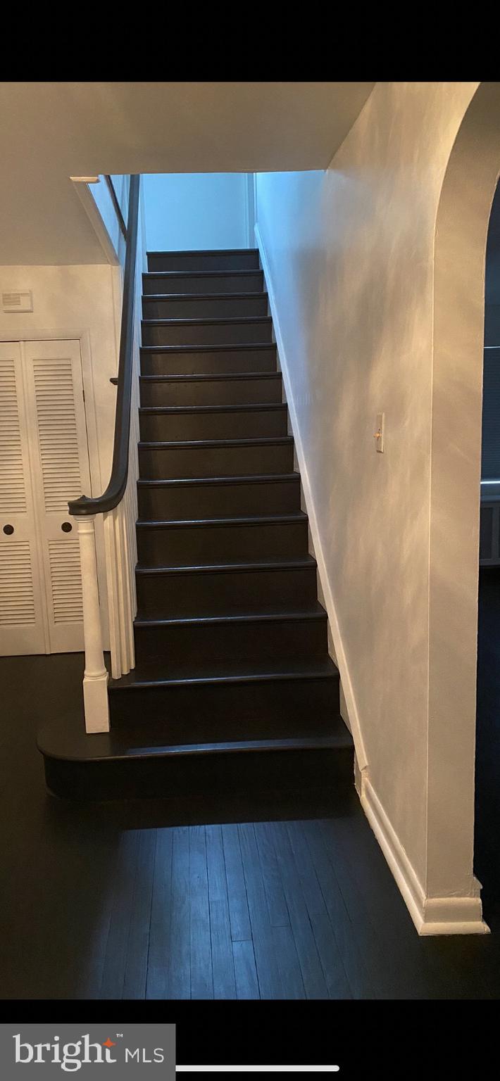 ARONIMINK ESTATES - Residential