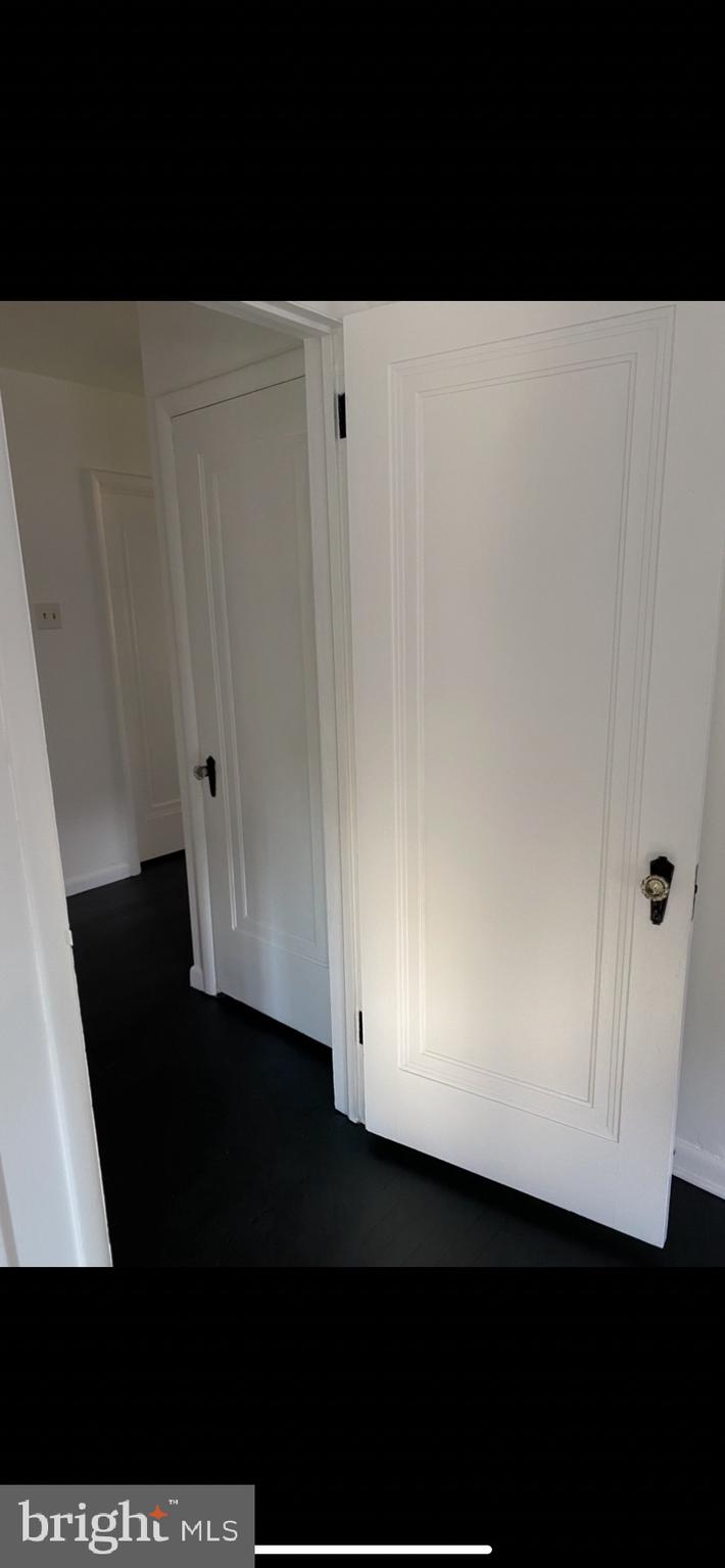 ARONIMINK ESTATES - Residential