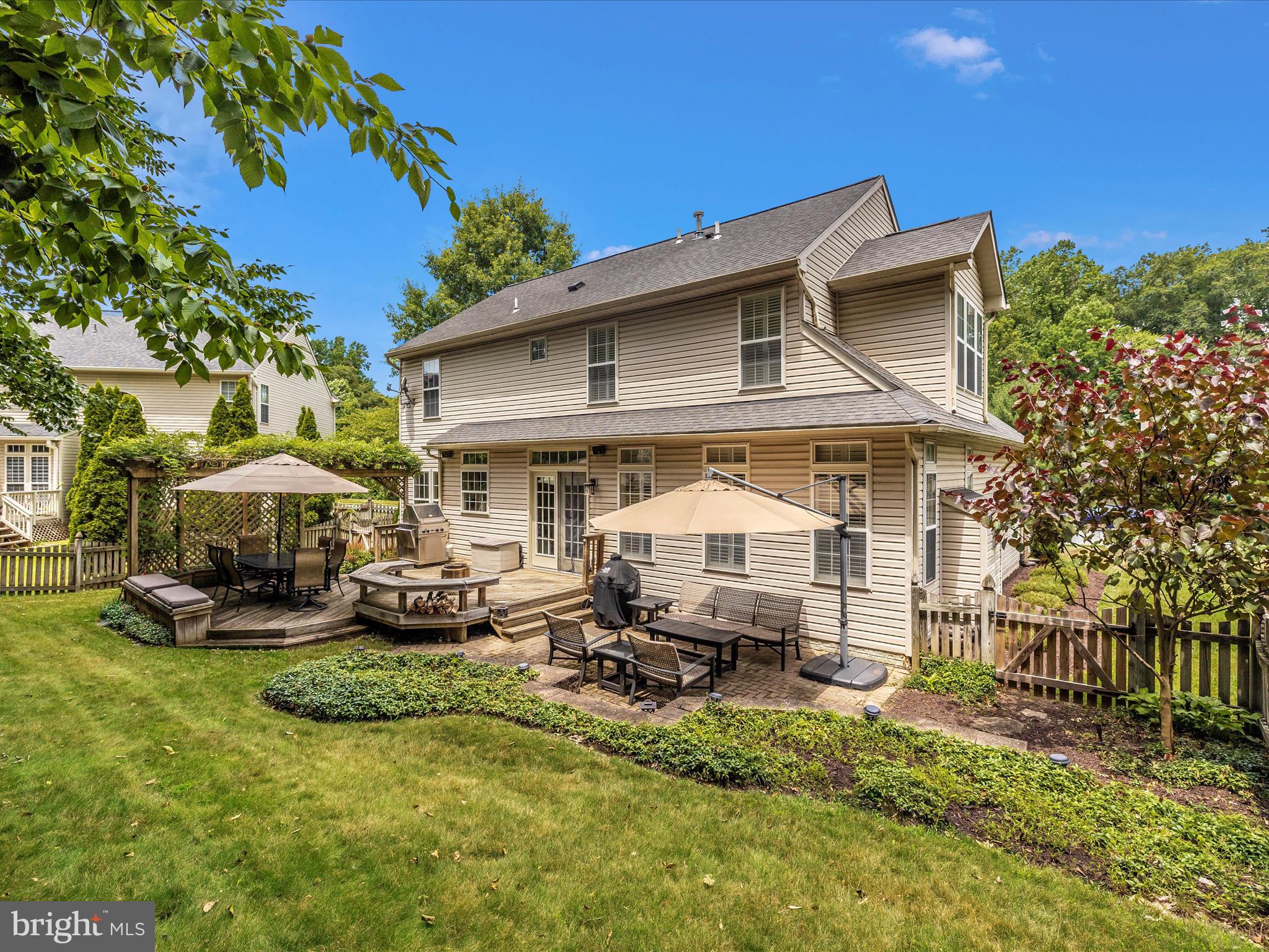 SPRING RIDGE - Residential