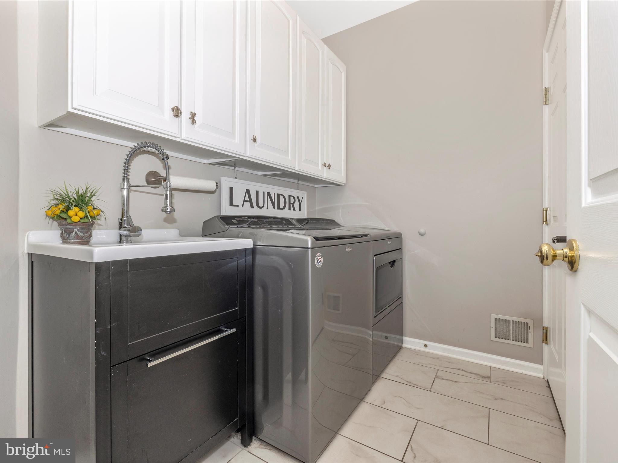 SPRING RIDGE - Residential