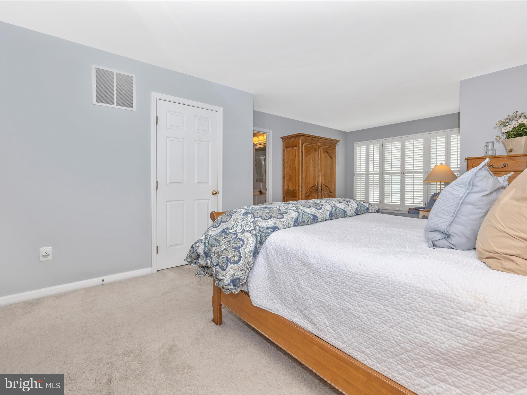 SPRING RIDGE - Residential