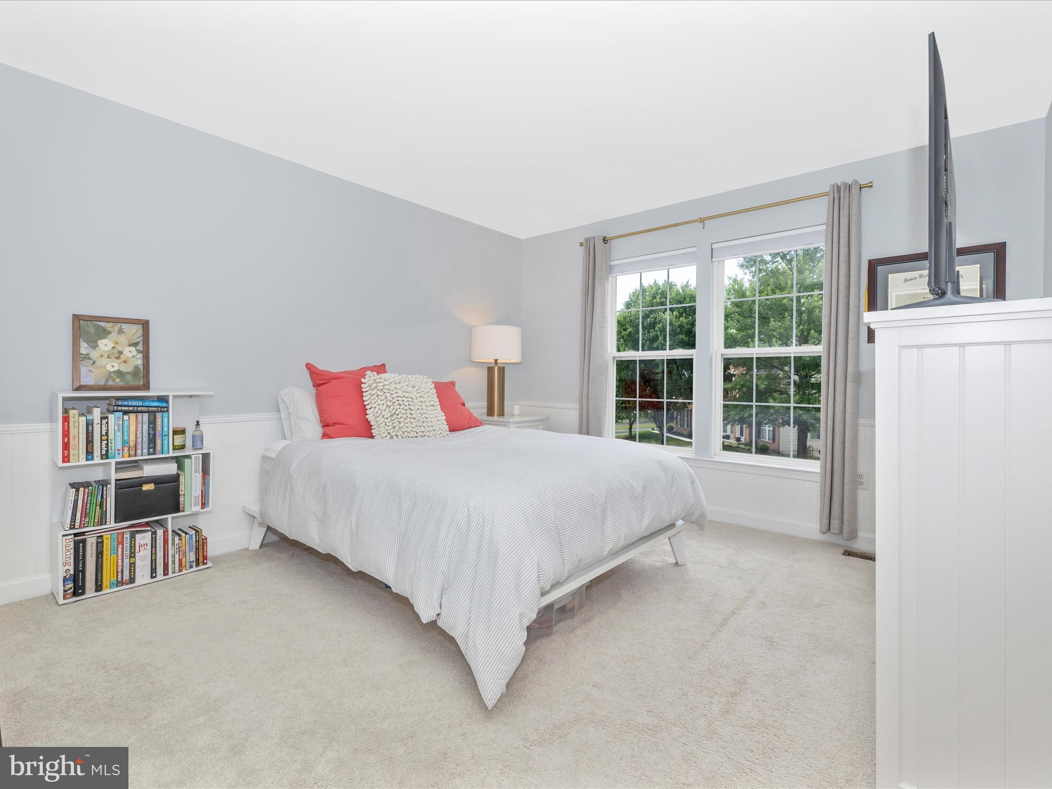 SPRING RIDGE - Residential