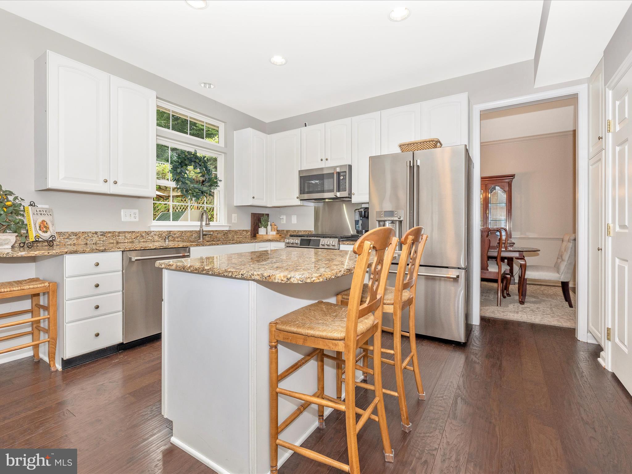 SPRING RIDGE - Residential