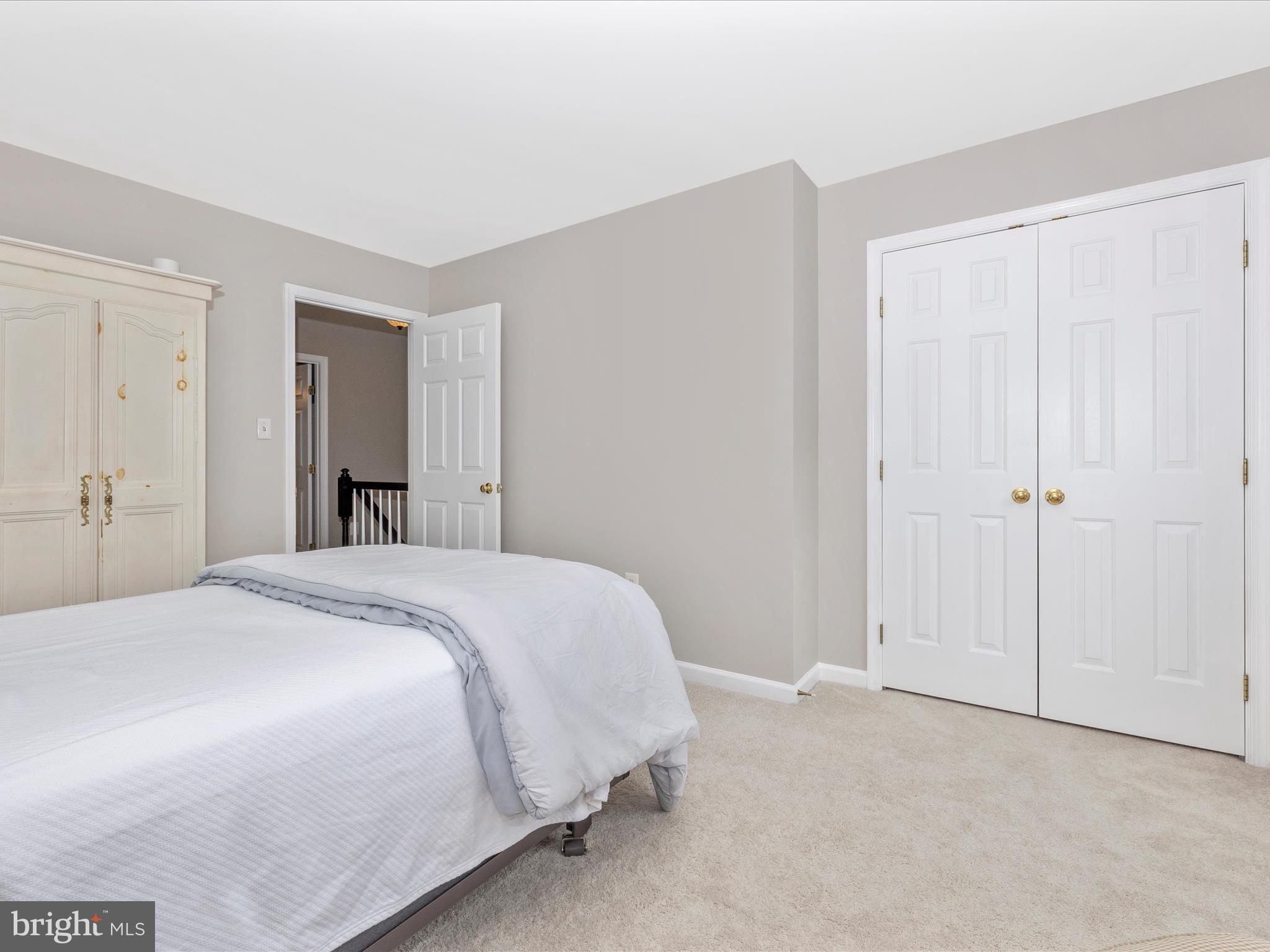 SPRING RIDGE - Residential