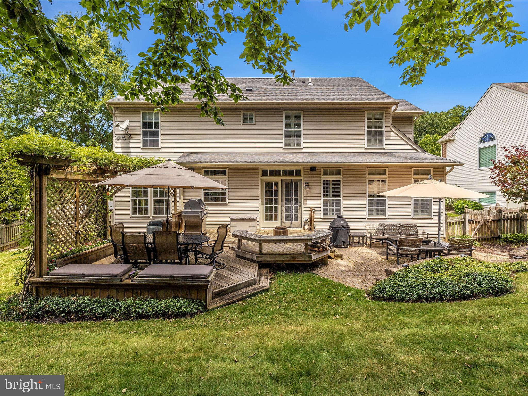 SPRING RIDGE - Residential